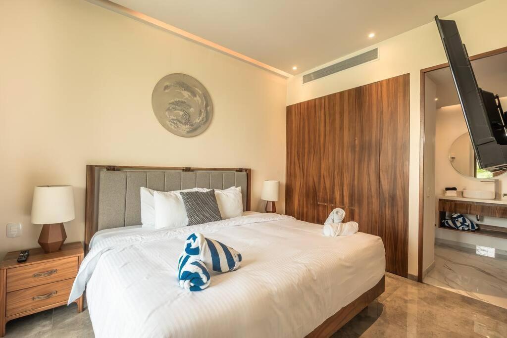 Mistiq B302 Paradise, Private Pool, Luxury Vila, Furnished Gateway Holiday home *