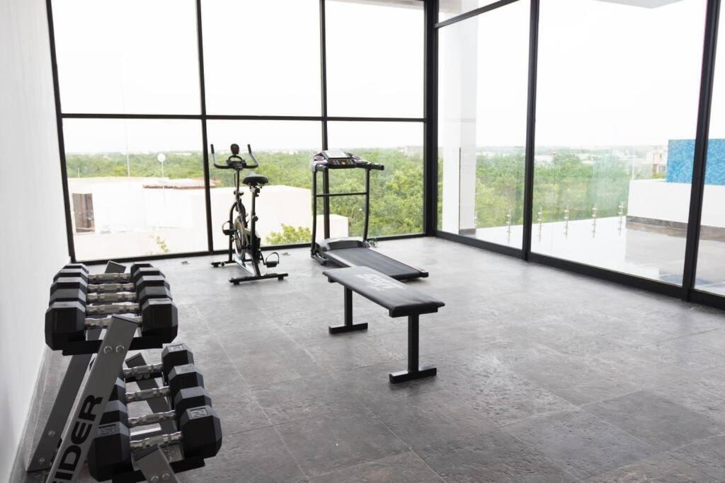 Modern Perfect For Couples And Remote Work Apartment