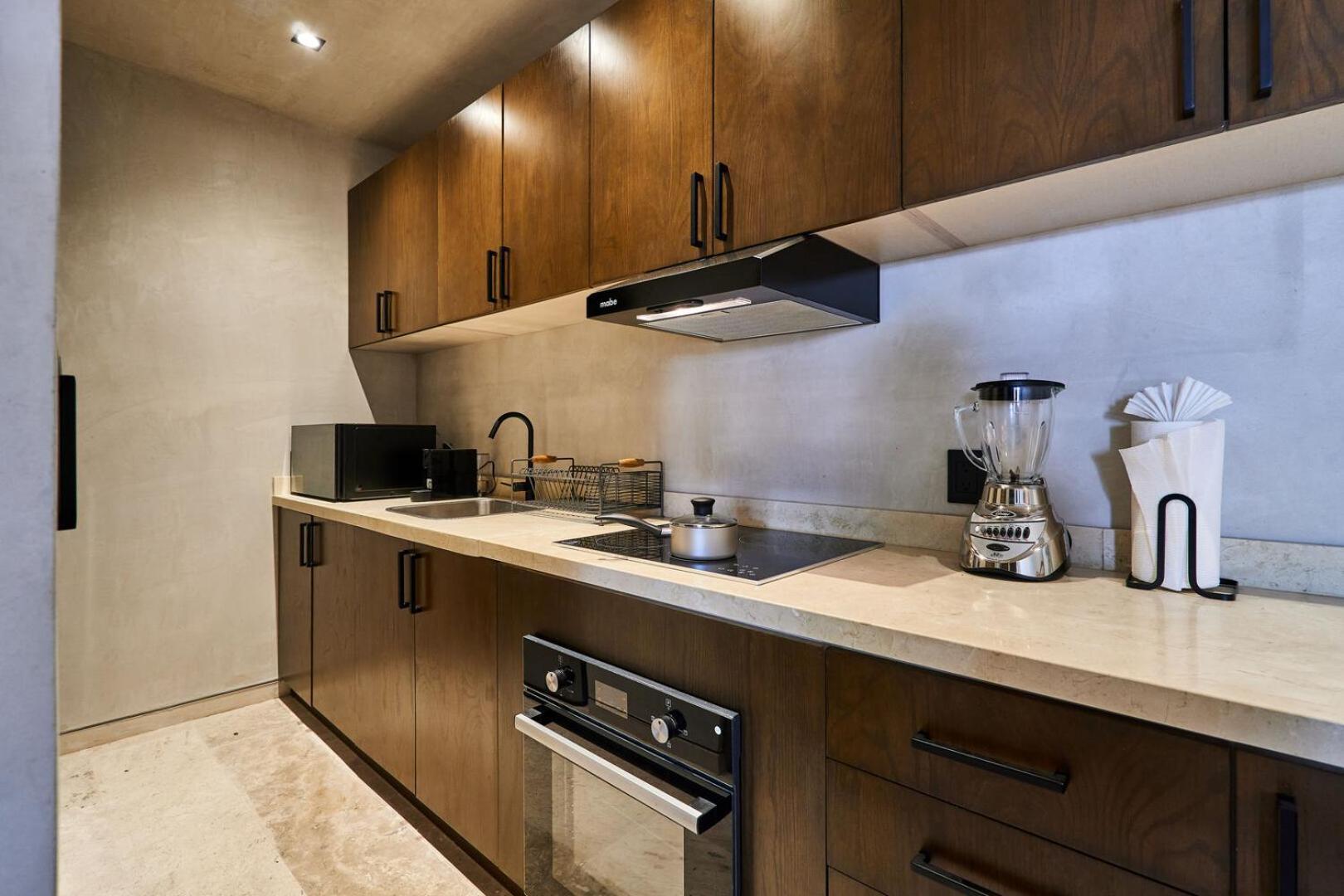 Bakal By Lockey Hotel 4*