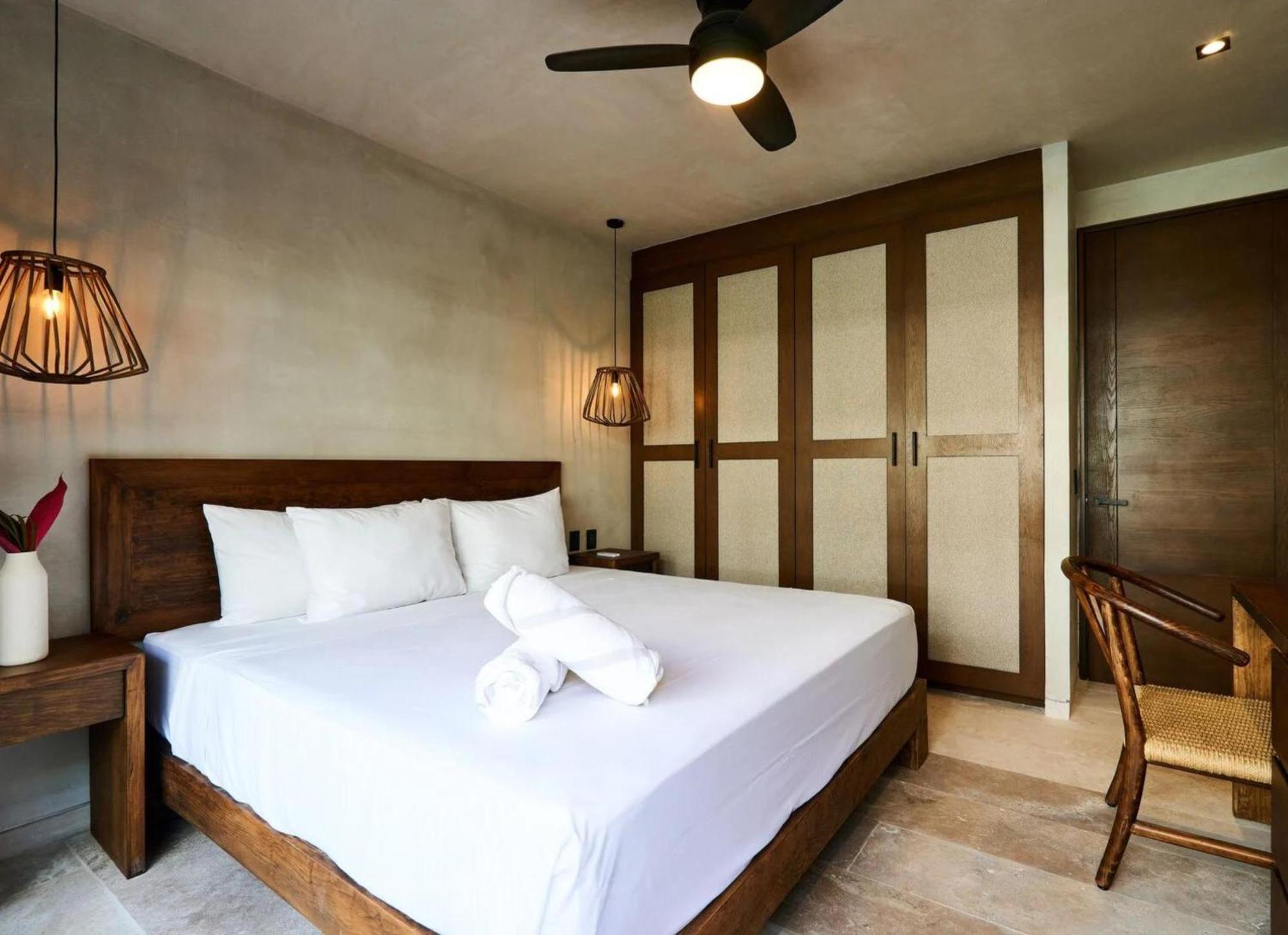 Hotel Bakal By Lockey 4*