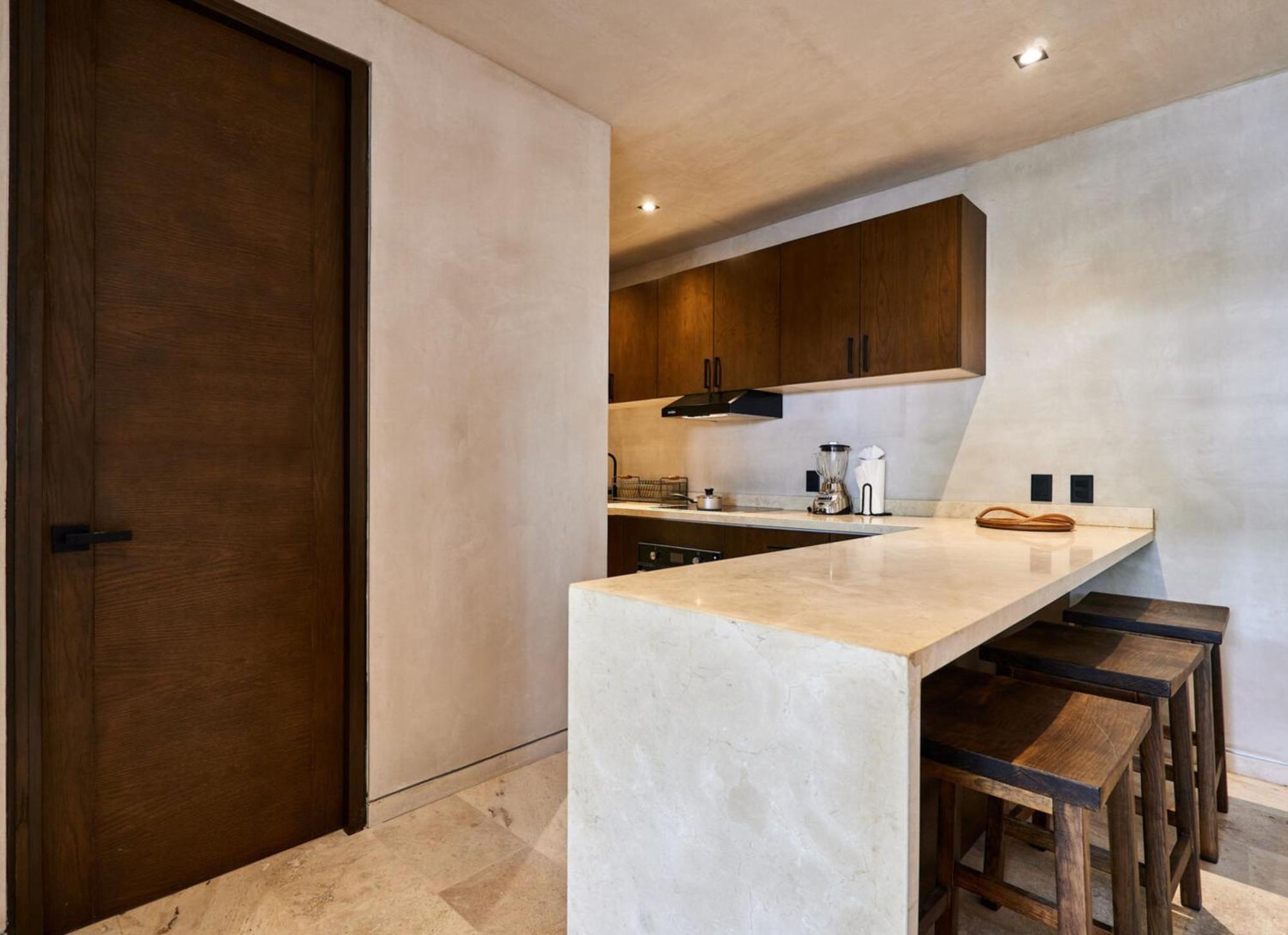 Bakal By Lockey Hotel 4*