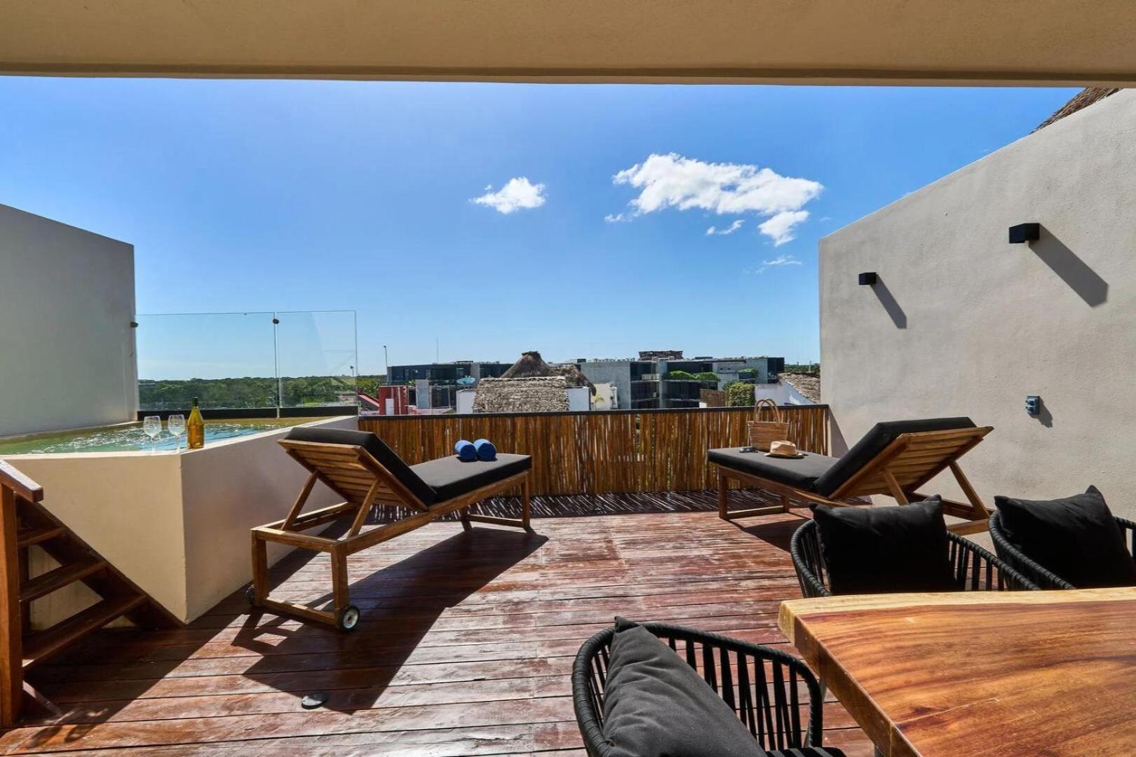 Bakal By Lockey Hotel 4*