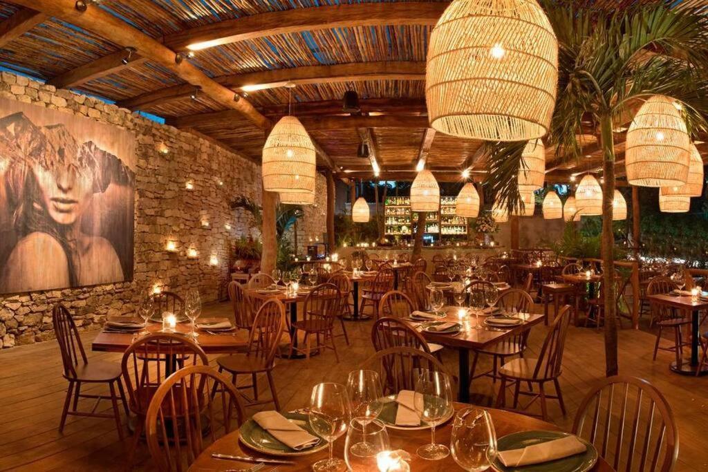 Zen Oasis Swim Up Pool W Tiki Hut Bar + Gym Apartment Tulum