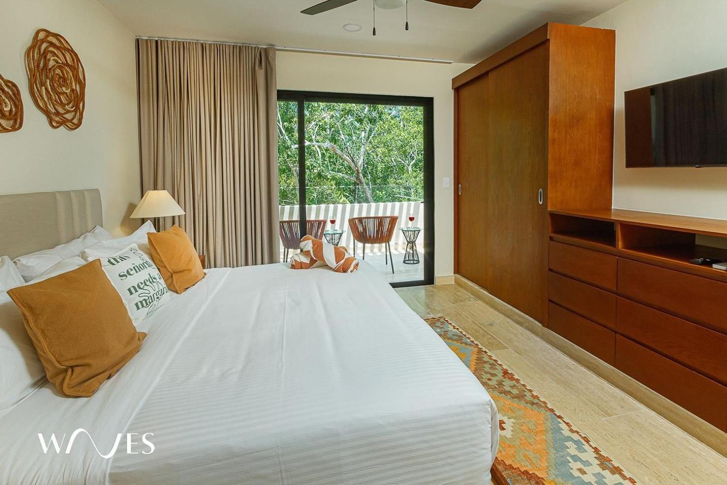 2 Rec. | Roof C/infinity Pool + Jacuzzi | Amplio Apartment