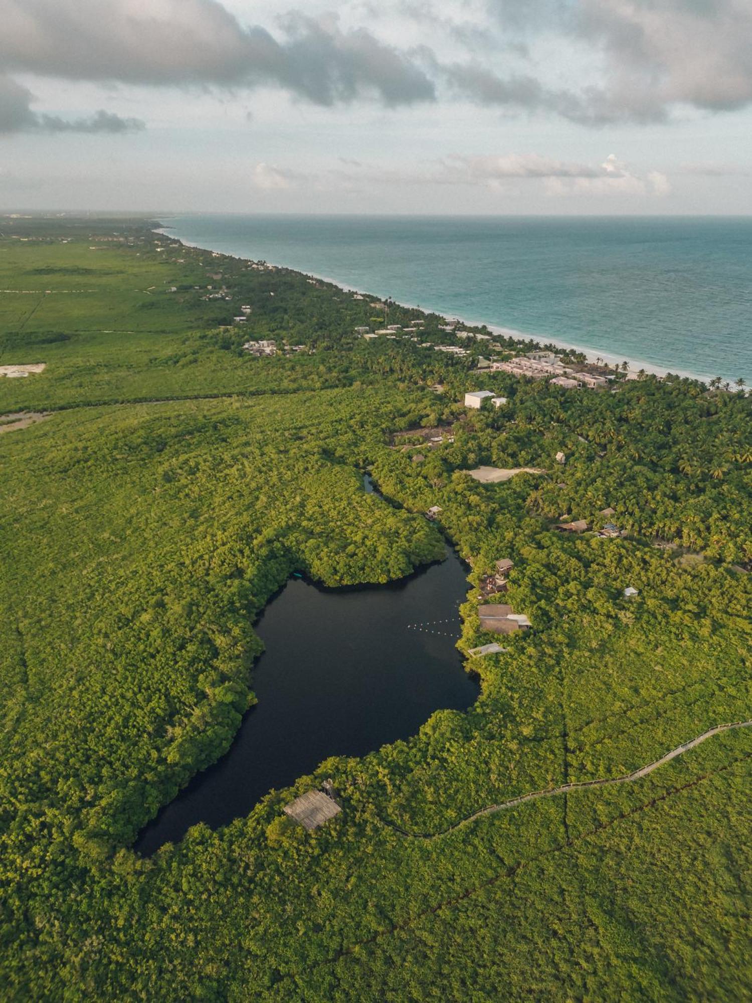 Uman Glamping & Cenote Luxury tent Tulum