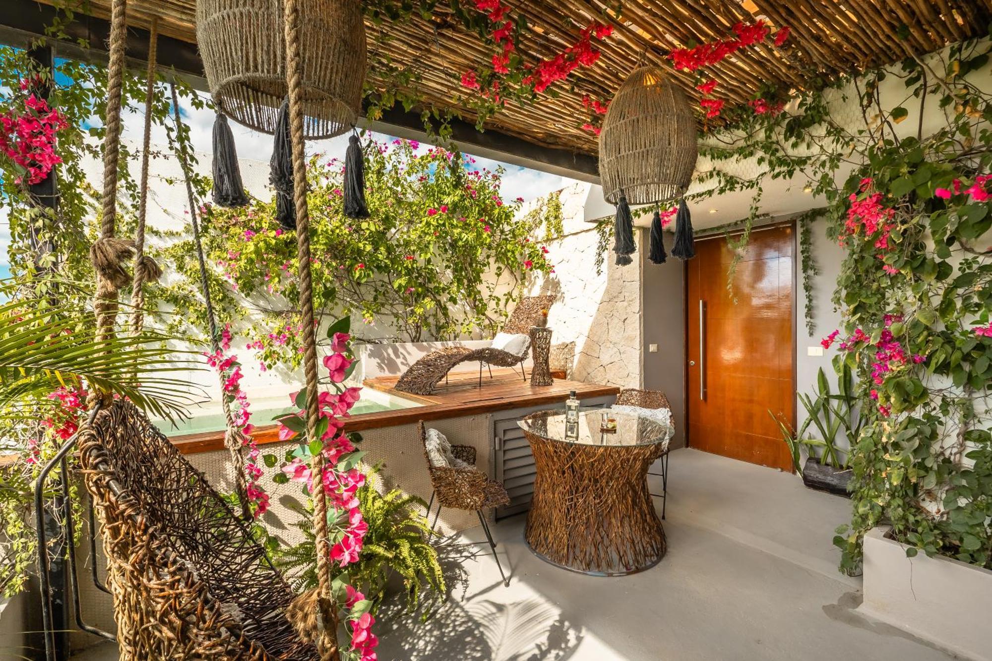 Luz De Luna Ph * Tulum