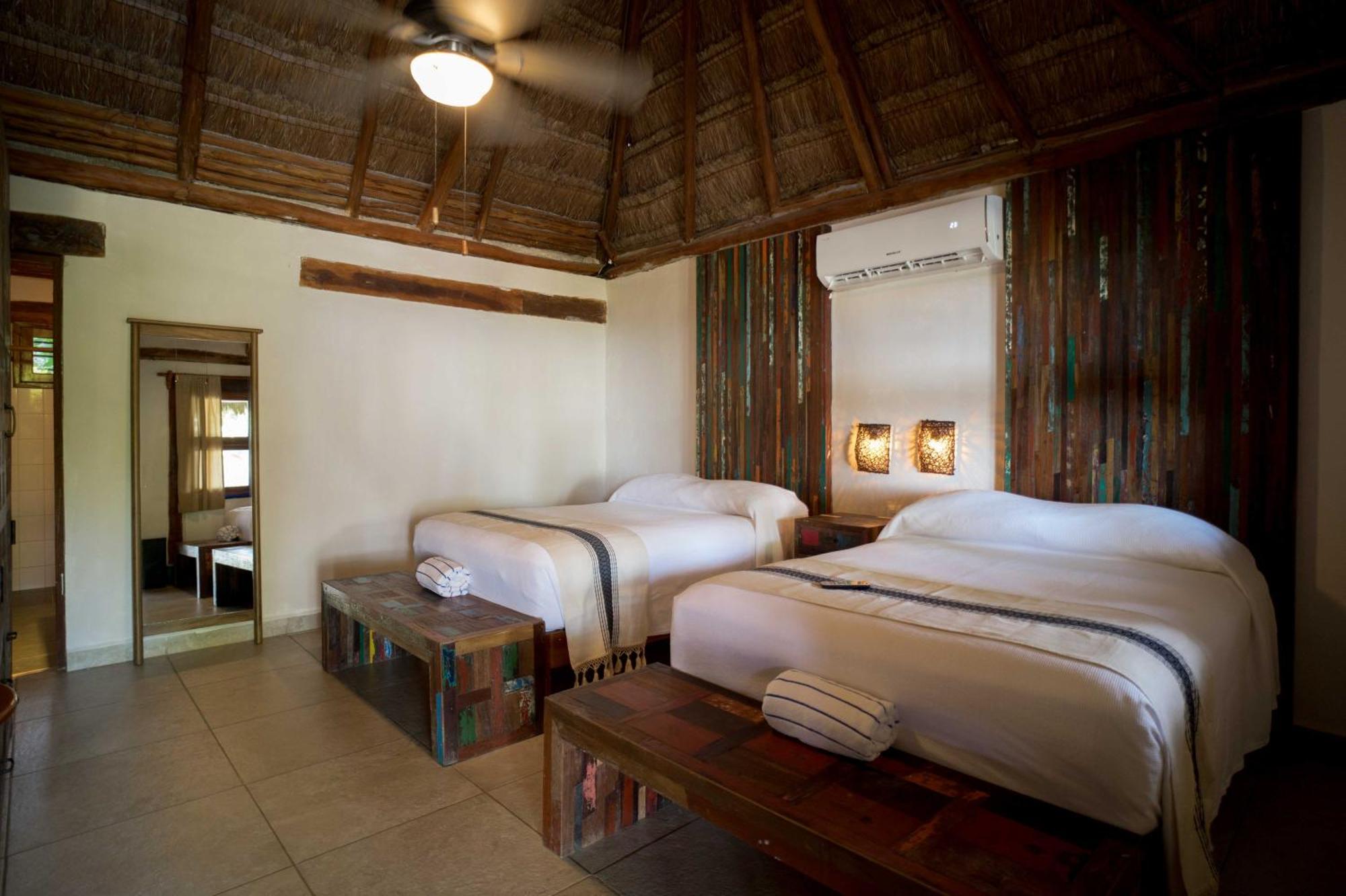 Bt Live Located At The Party Zone 4*