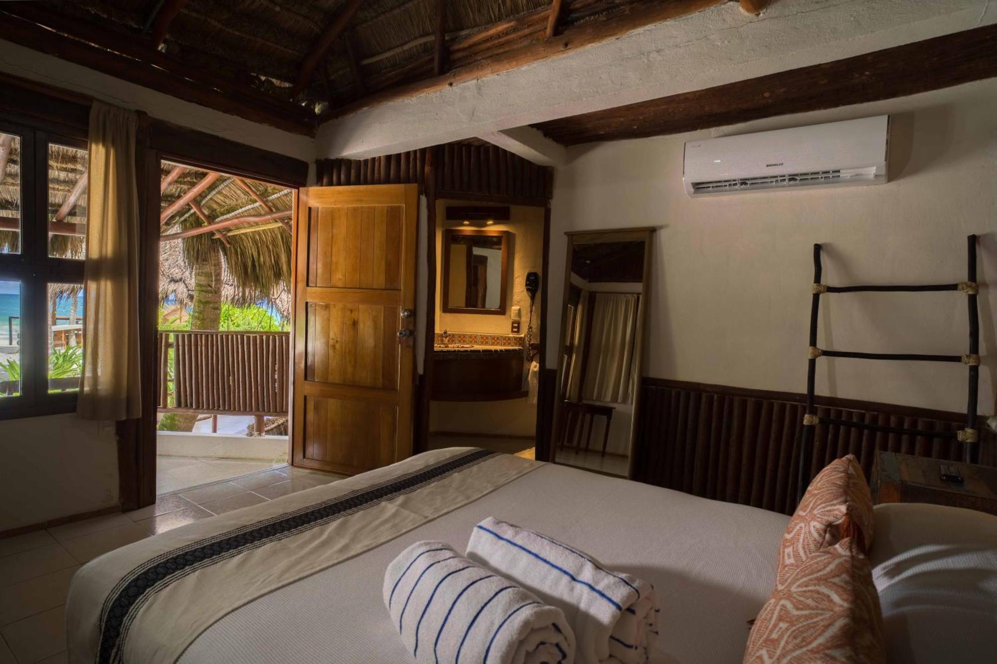 Bt Live Located At The Party Zone 4* Tulum