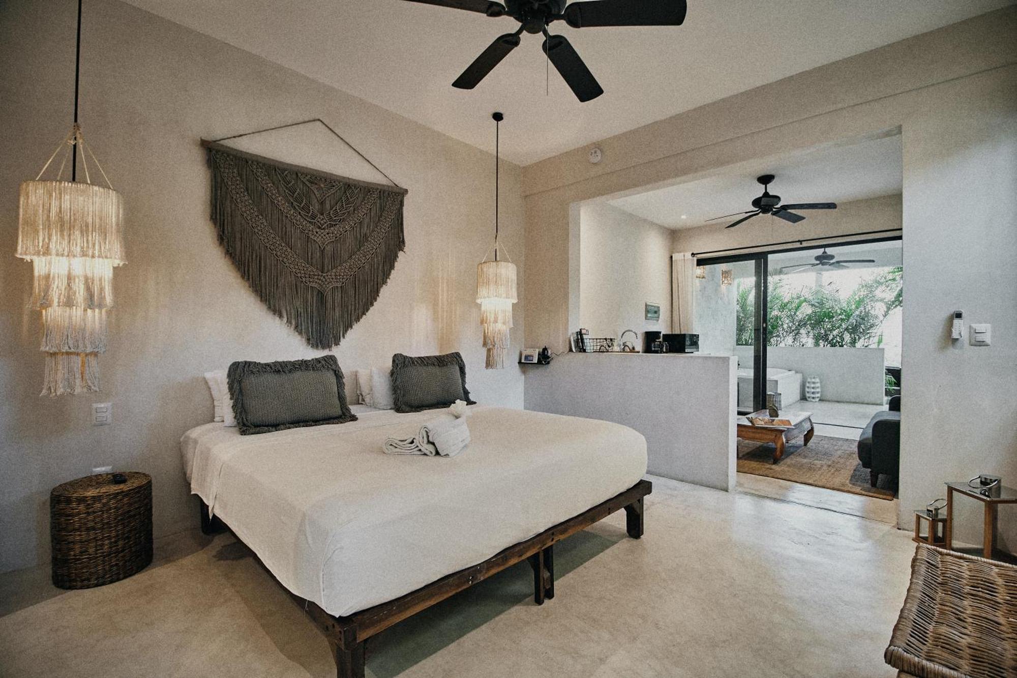 Villa Yax'na House Luxury 240m2 - 12 Persons - 6 - 2 Swimming Pool - 3 Jacuzzis