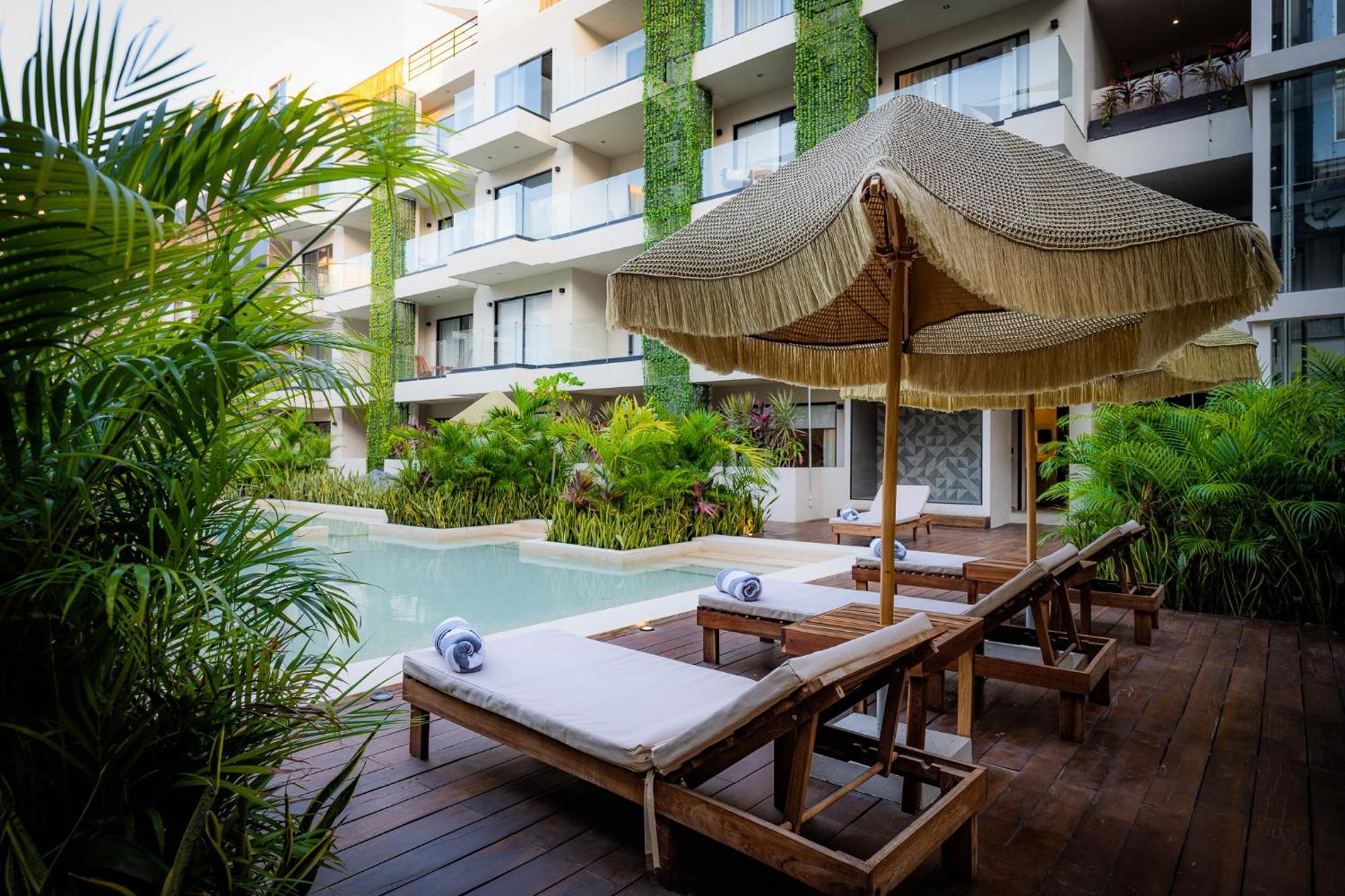 Bakal By Lockey Hotel