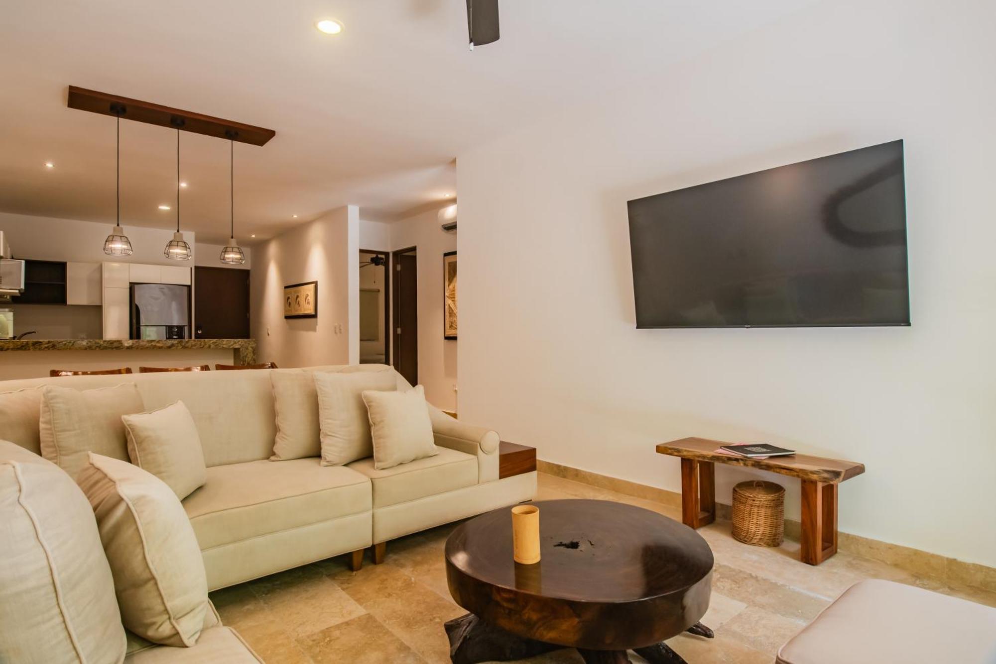 Luxury Aldea Zama 2bed - 2bat Private Terrace & Swim Up Apartment *