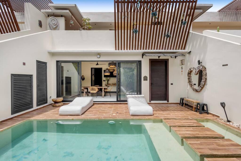 1min To Downtown Asana Premium W/ Pool & Concierge Apartment