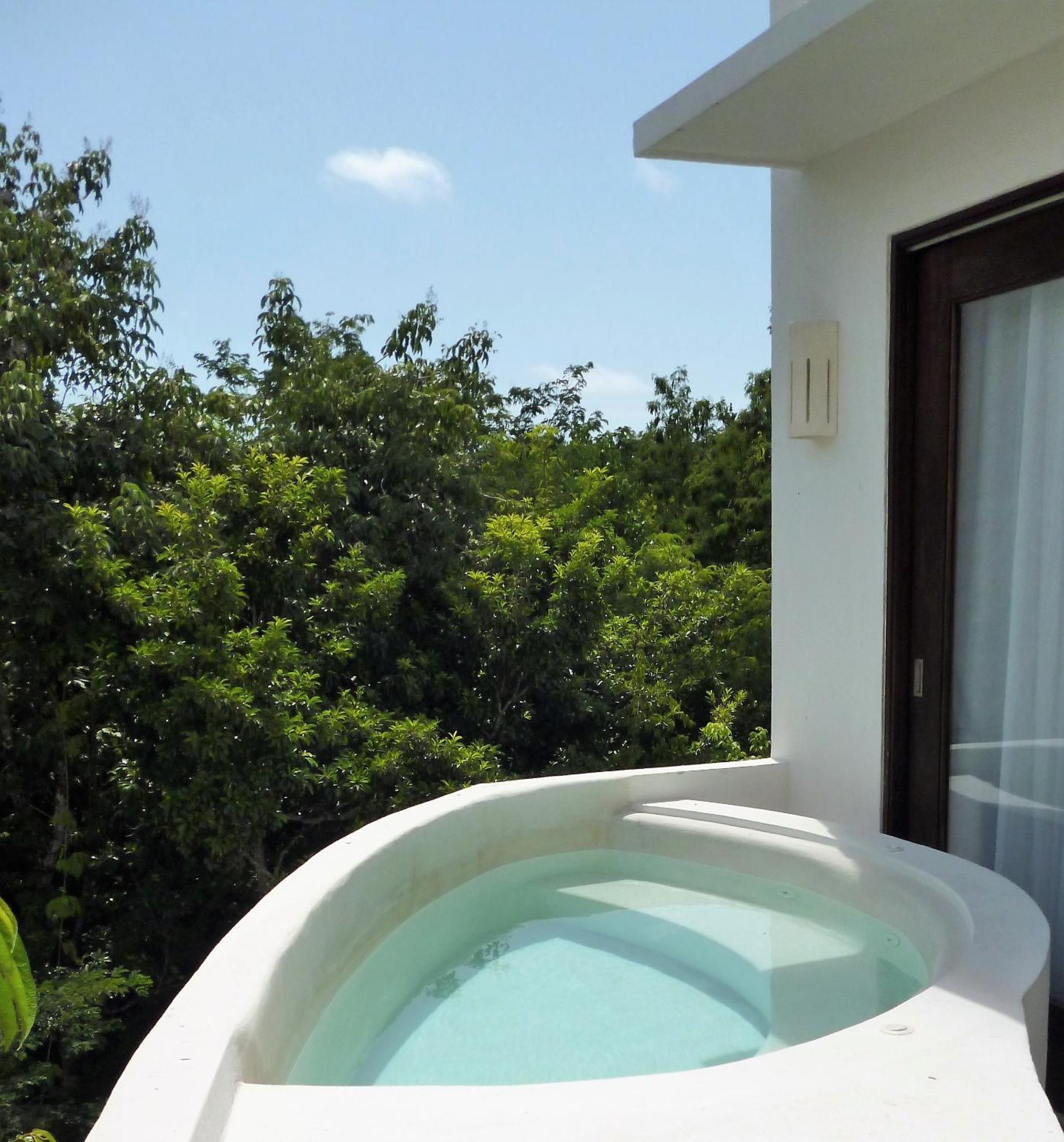 Apartahotel Mak Nuk Village - Clothing Optional
