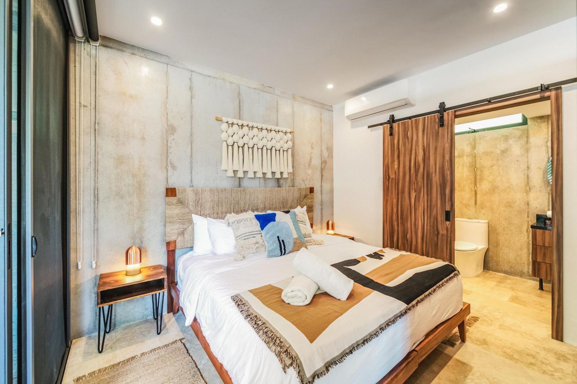 Waterworld 1br Cenote Rooftop Pools Gym Apartment *