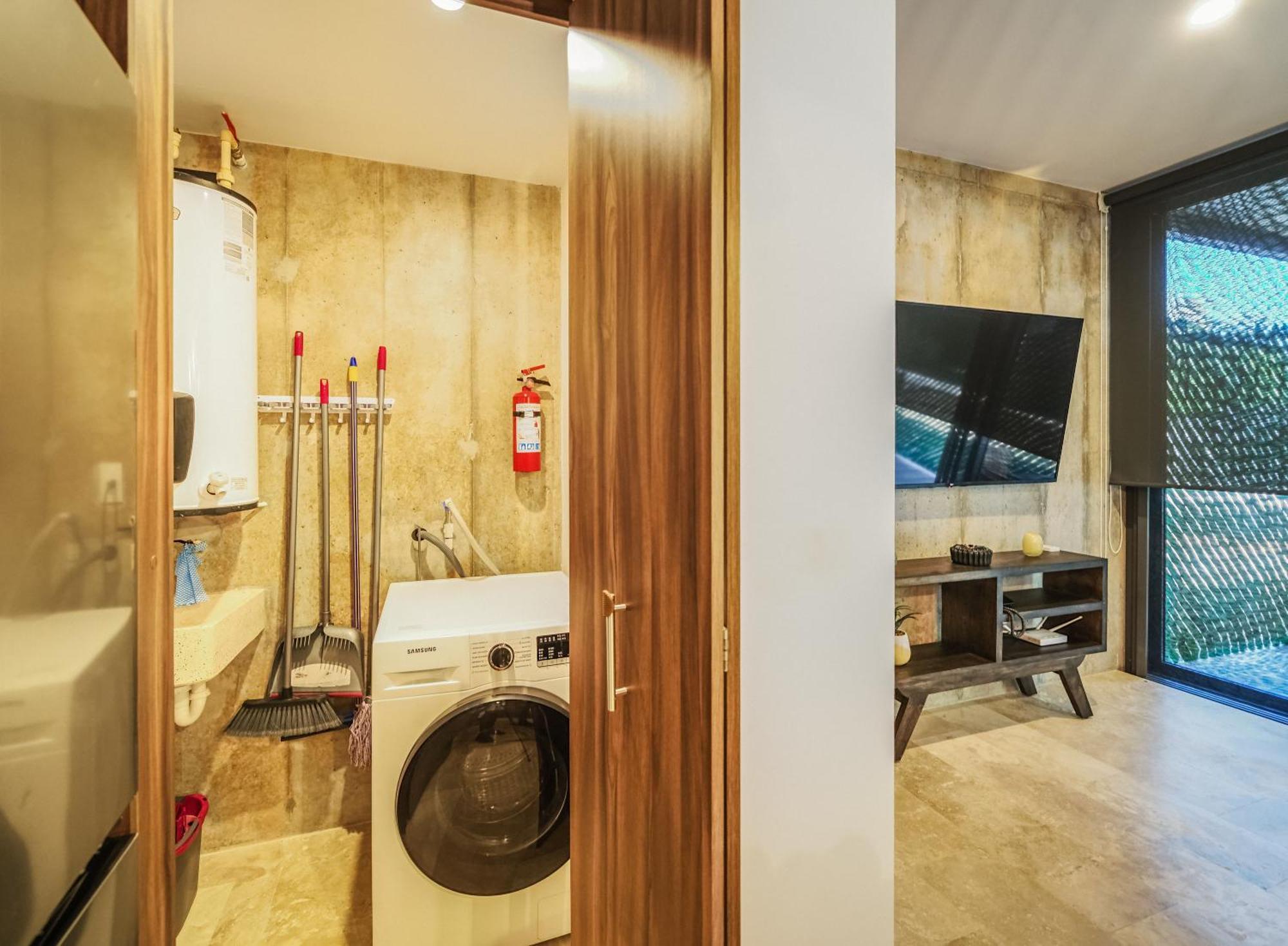 Waterworld 1br Cenote Rooftop Pools Gym Tulum