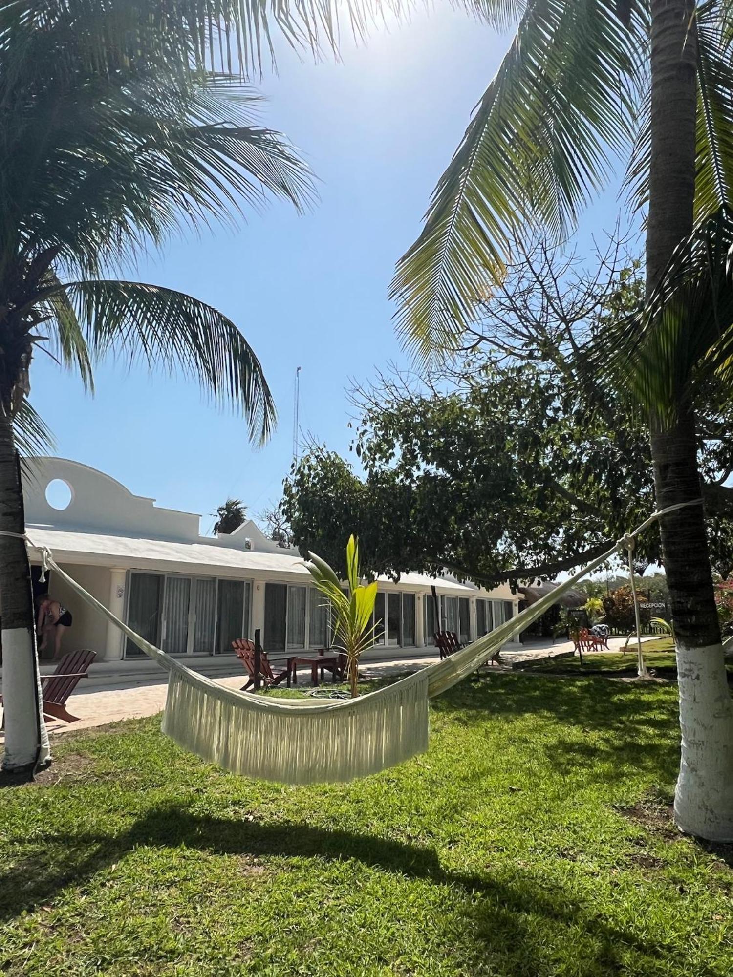 El Paraiso Hotel 4*