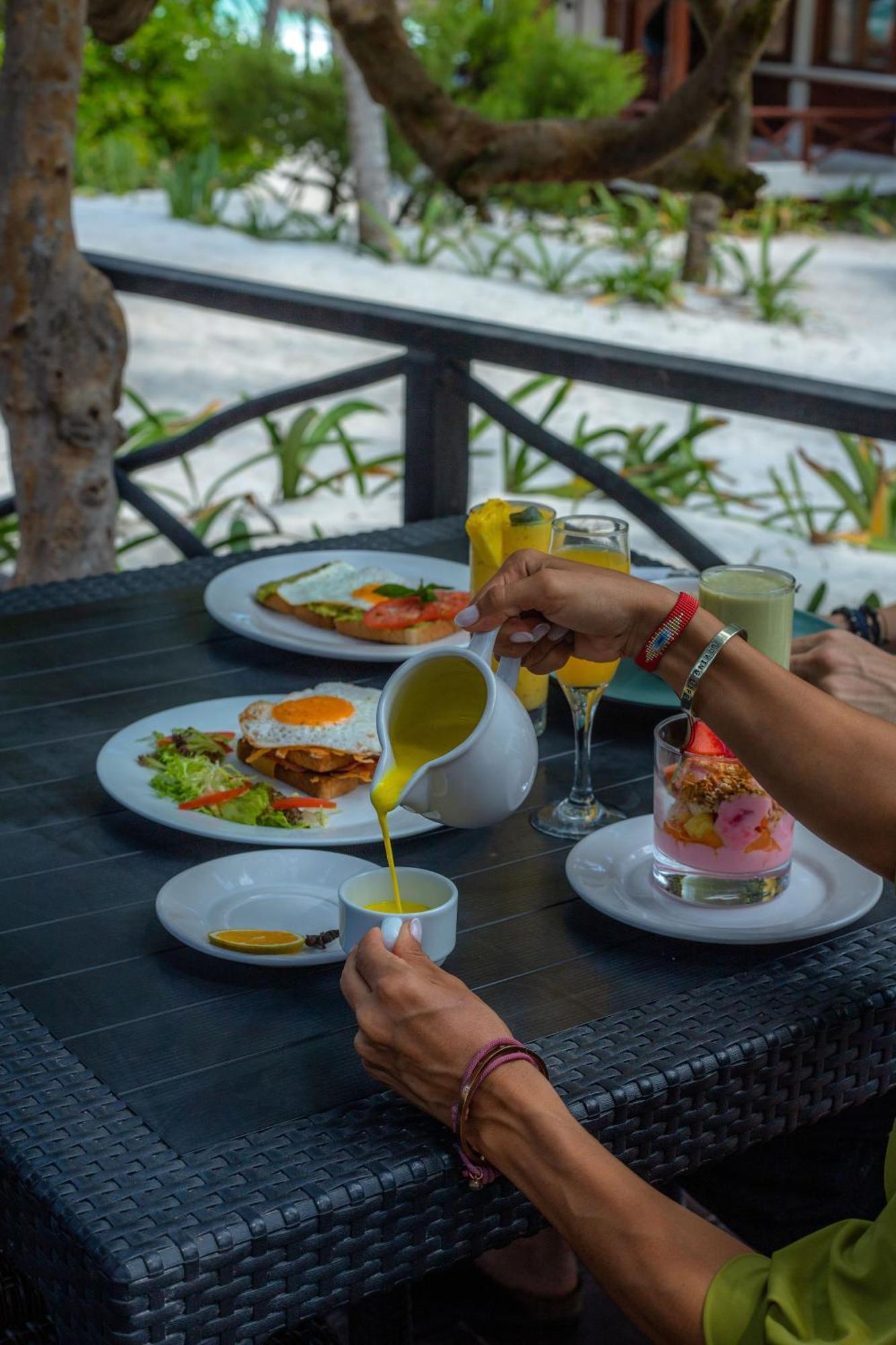 Bt Live Located At The Party Zone Hotel Tulum