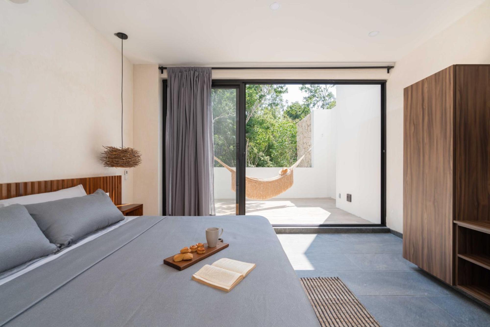 Twelve O'clock - Luxury Villa *