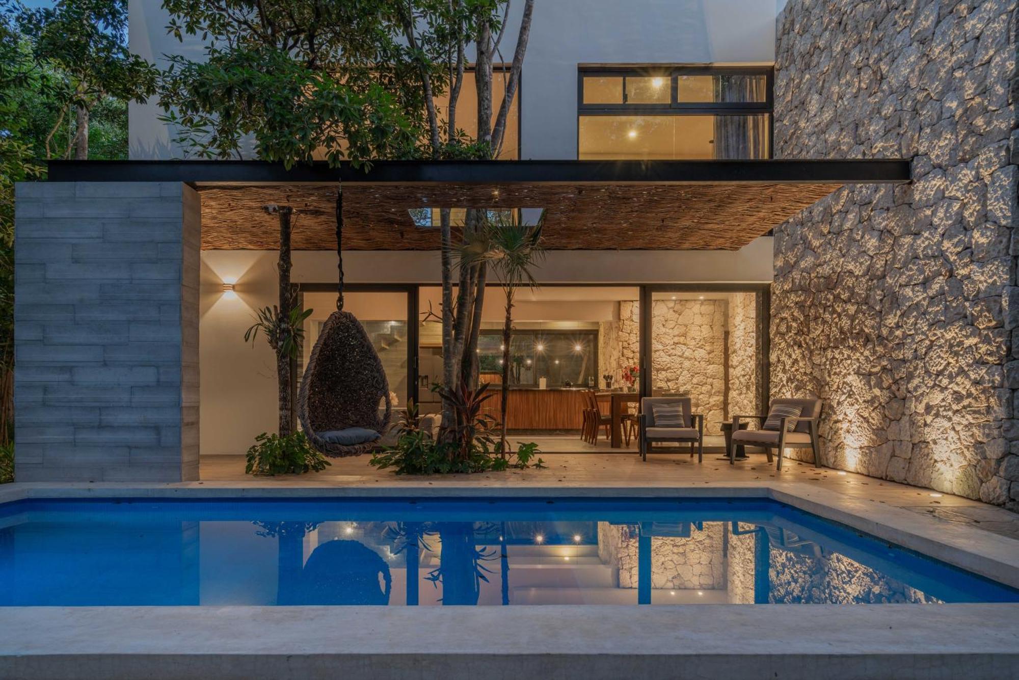Twelve O'clock - Luxury Tulum