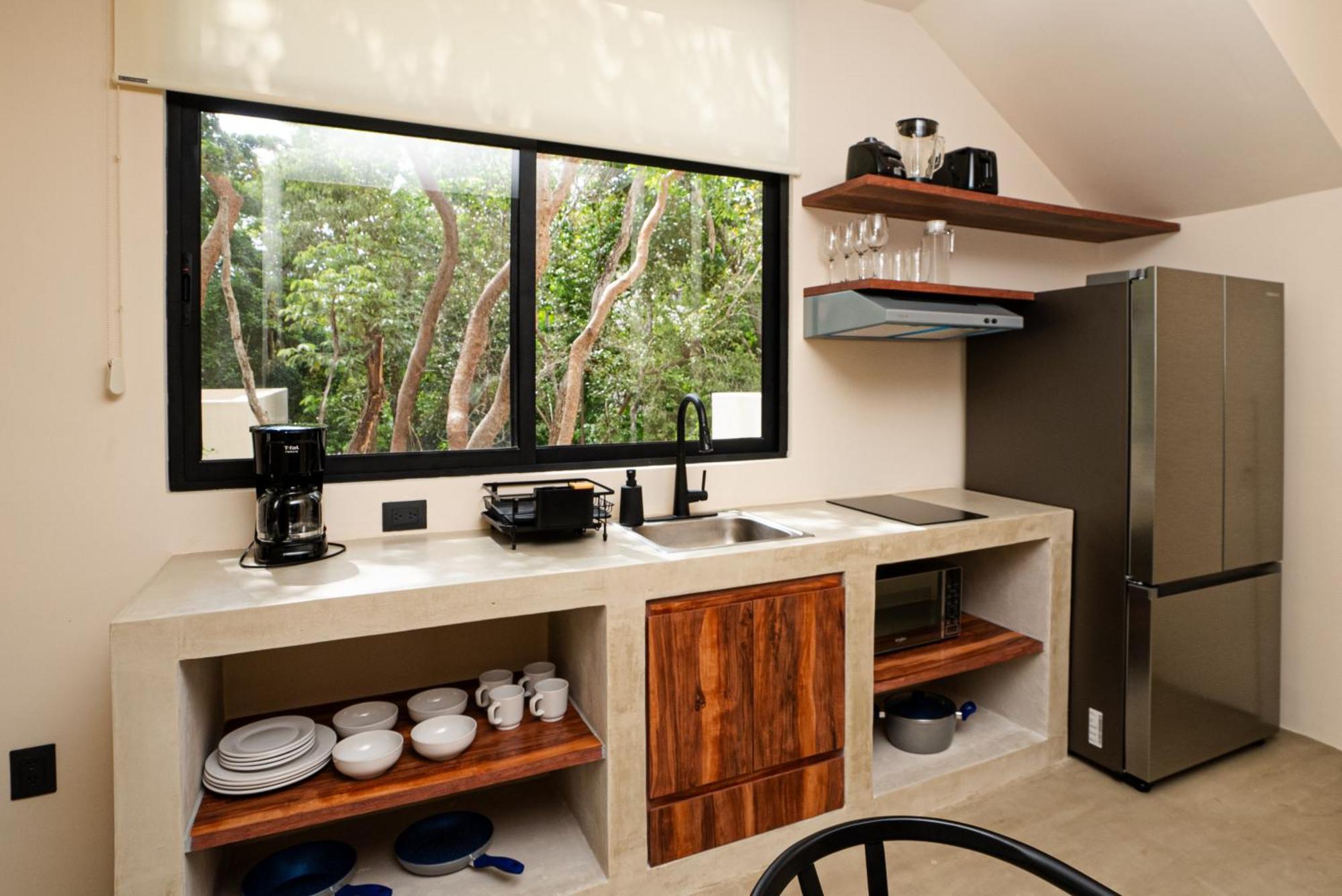 Apartment Penthouse With Private Jungle, Pool, Downtown *