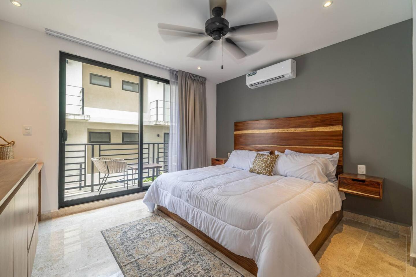 King With Balcony, Gym And Rooftop Pool Tulum