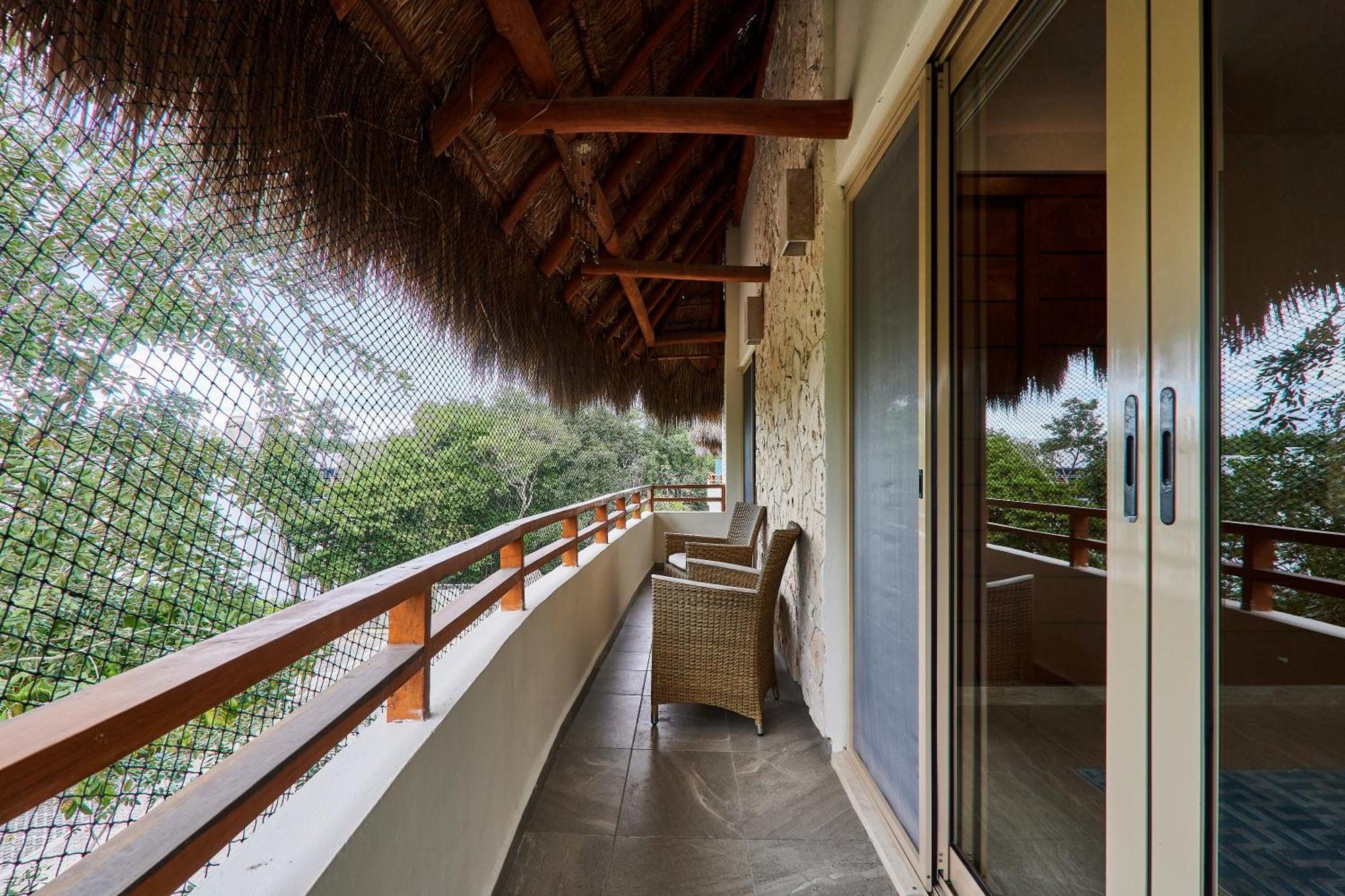 Apartment Luxury Penthouse With Private Rooftop & Hot Tub Tulum