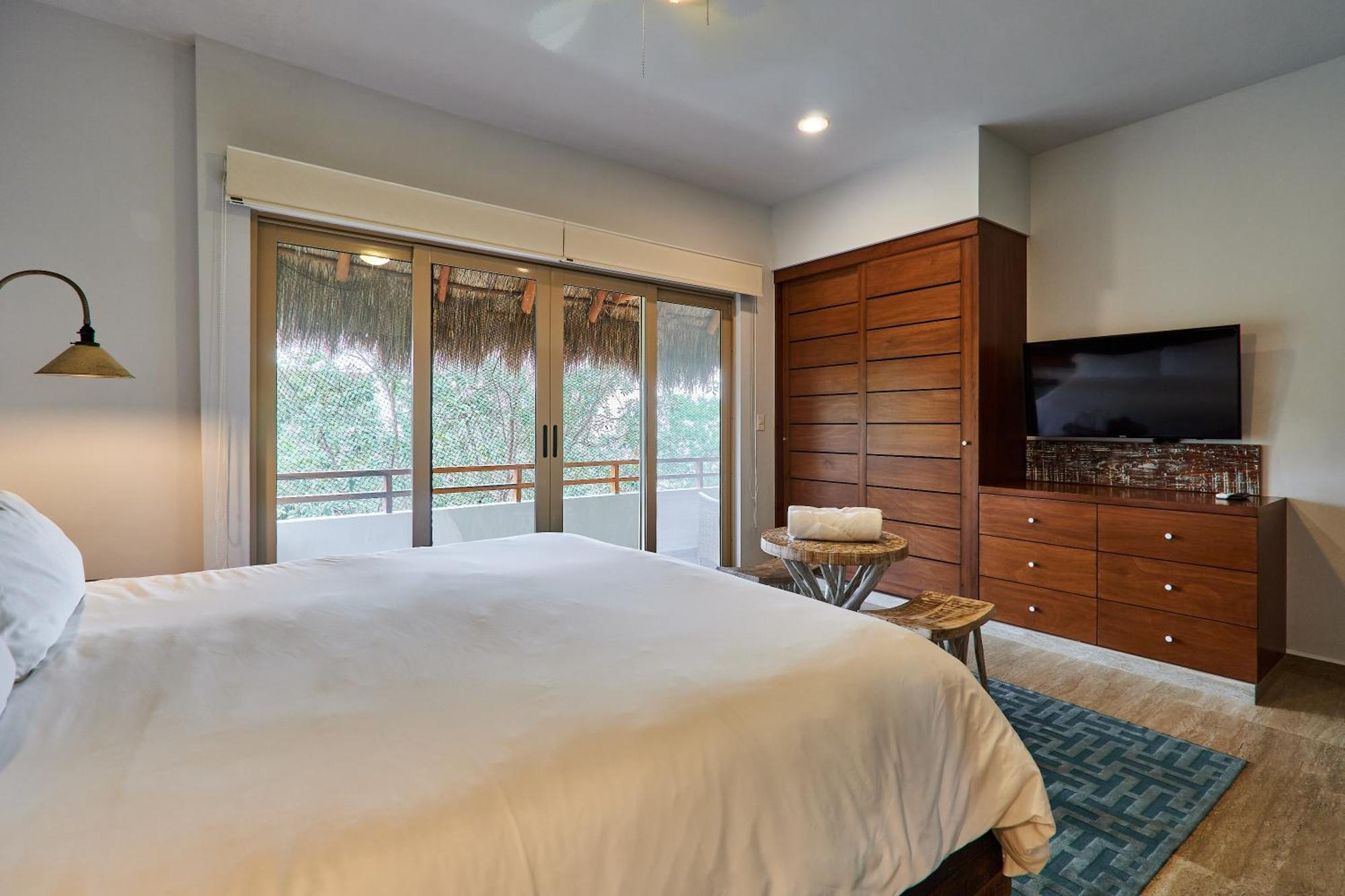 Luxury Penthouse With Private Rooftop & Hot Tub Tulum