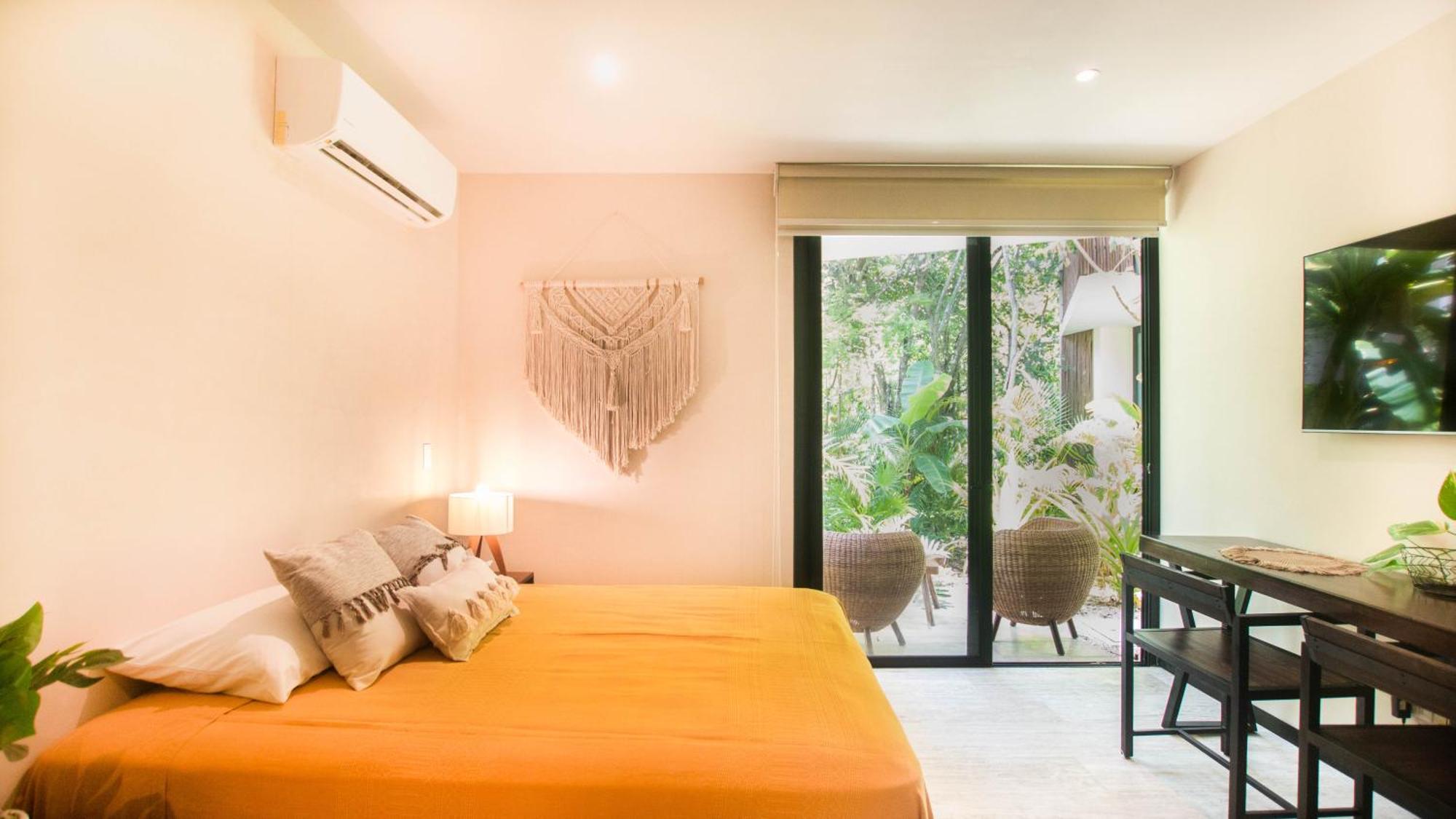 Ophelia Experience *