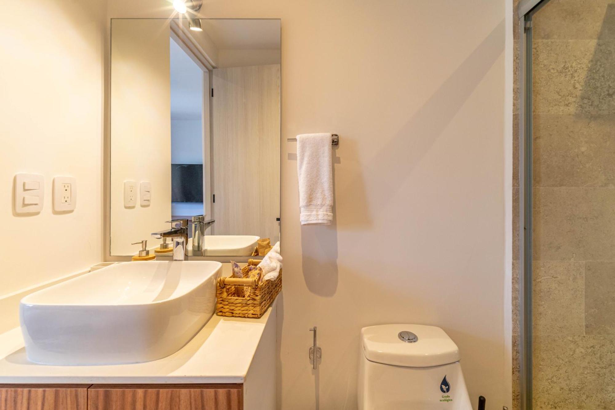 Lux 2 Bd With Swim Up Pool, Gym In Aldea Zama Holiday home Tulum