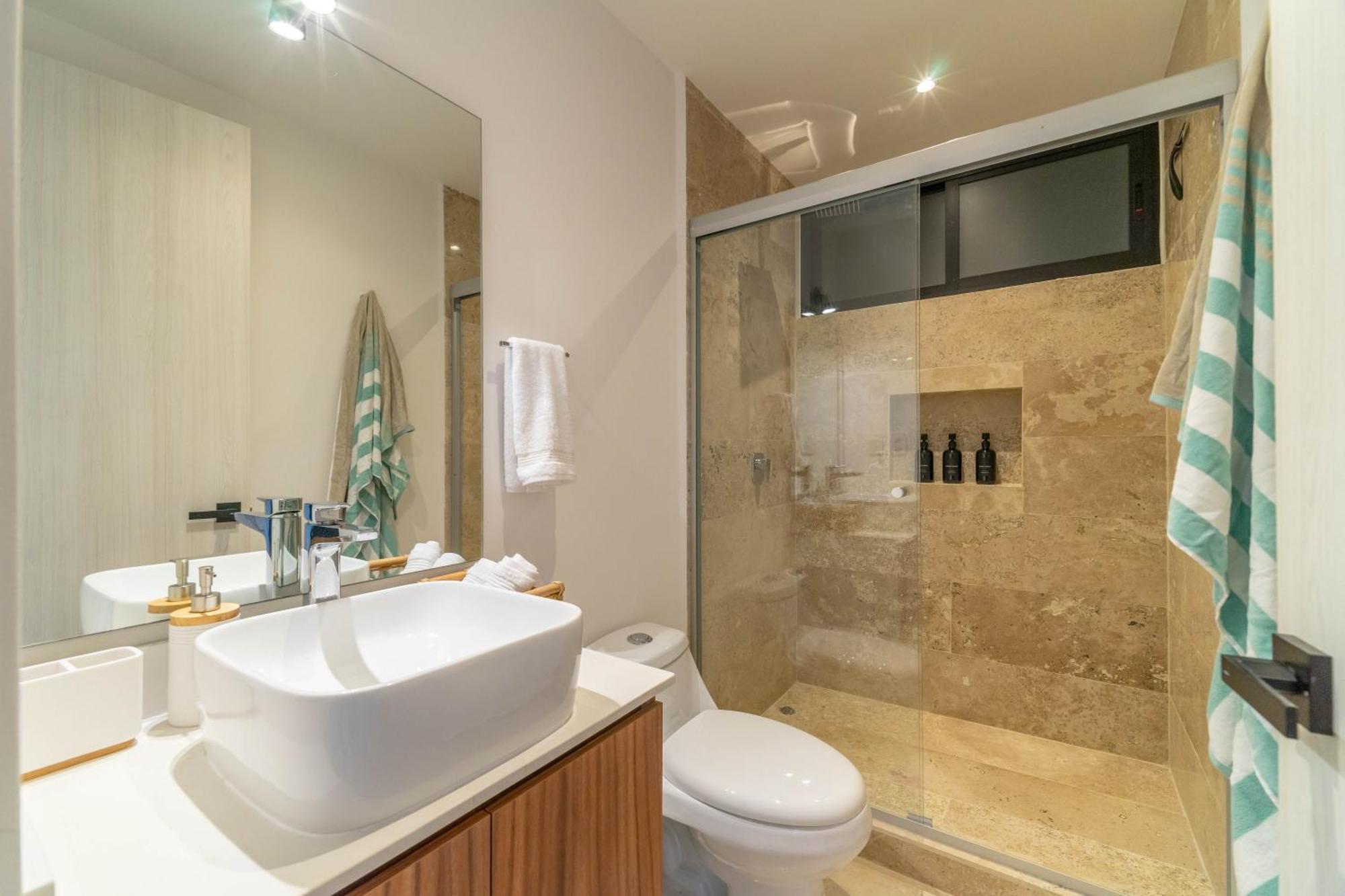 Lux 2 Bd With Swim Up Pool, Gym In Aldea Zama Holiday home Tulum