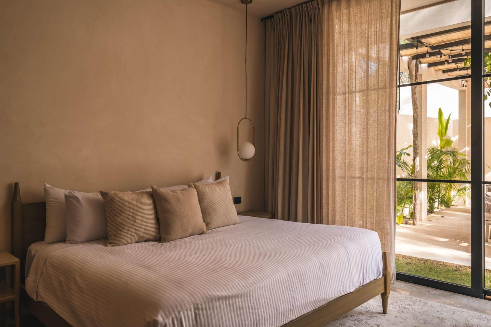 Luxury 4br Aldea Zama Dream Pool & Bright