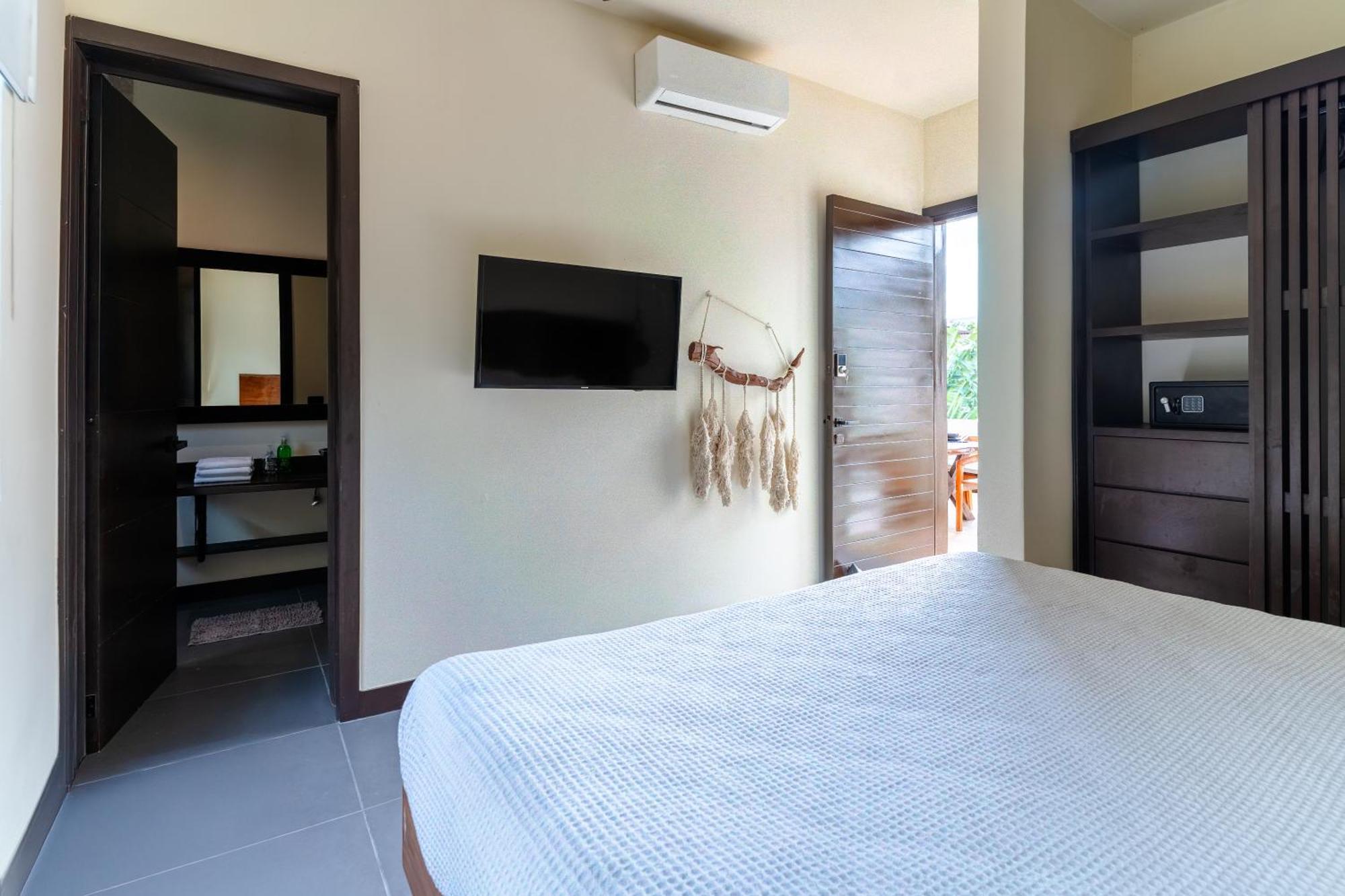 Casa Asana 5 Luxe Retreat Villa
