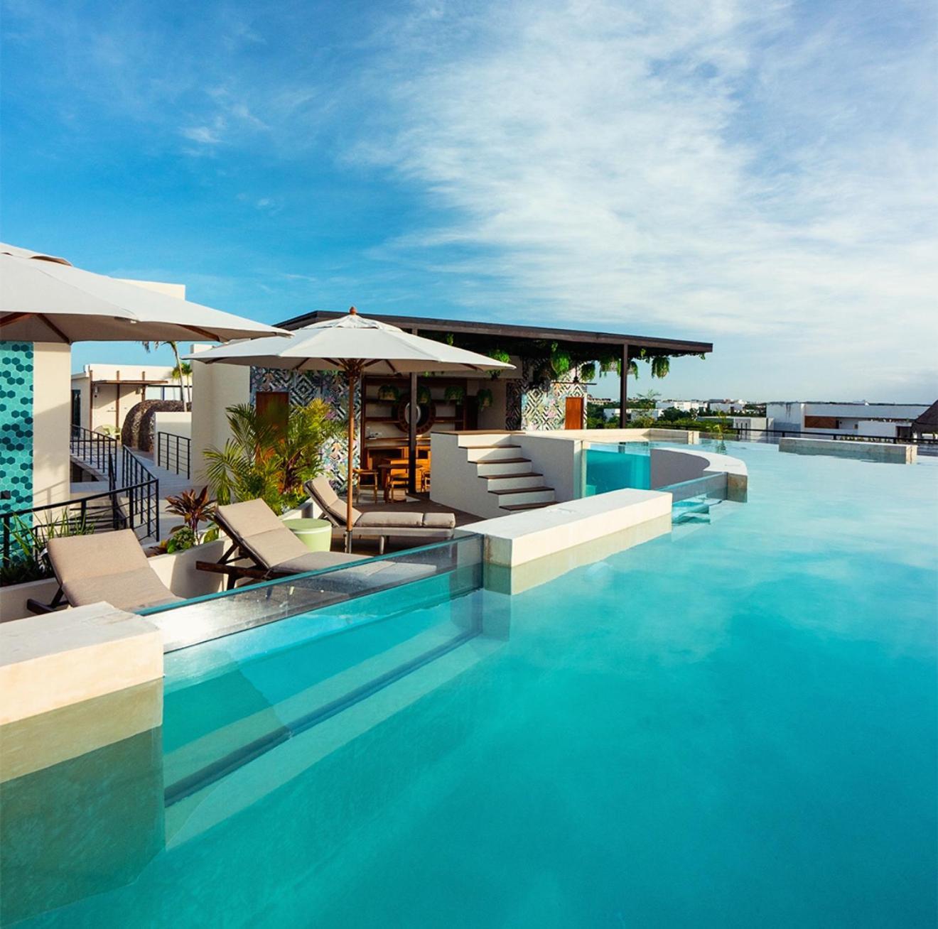 Downtown Penthouse With Private Pool, Rooftop Pool And Gym, Short Distance From Beaches, Restaurants & Nightlife Apartment Tulum