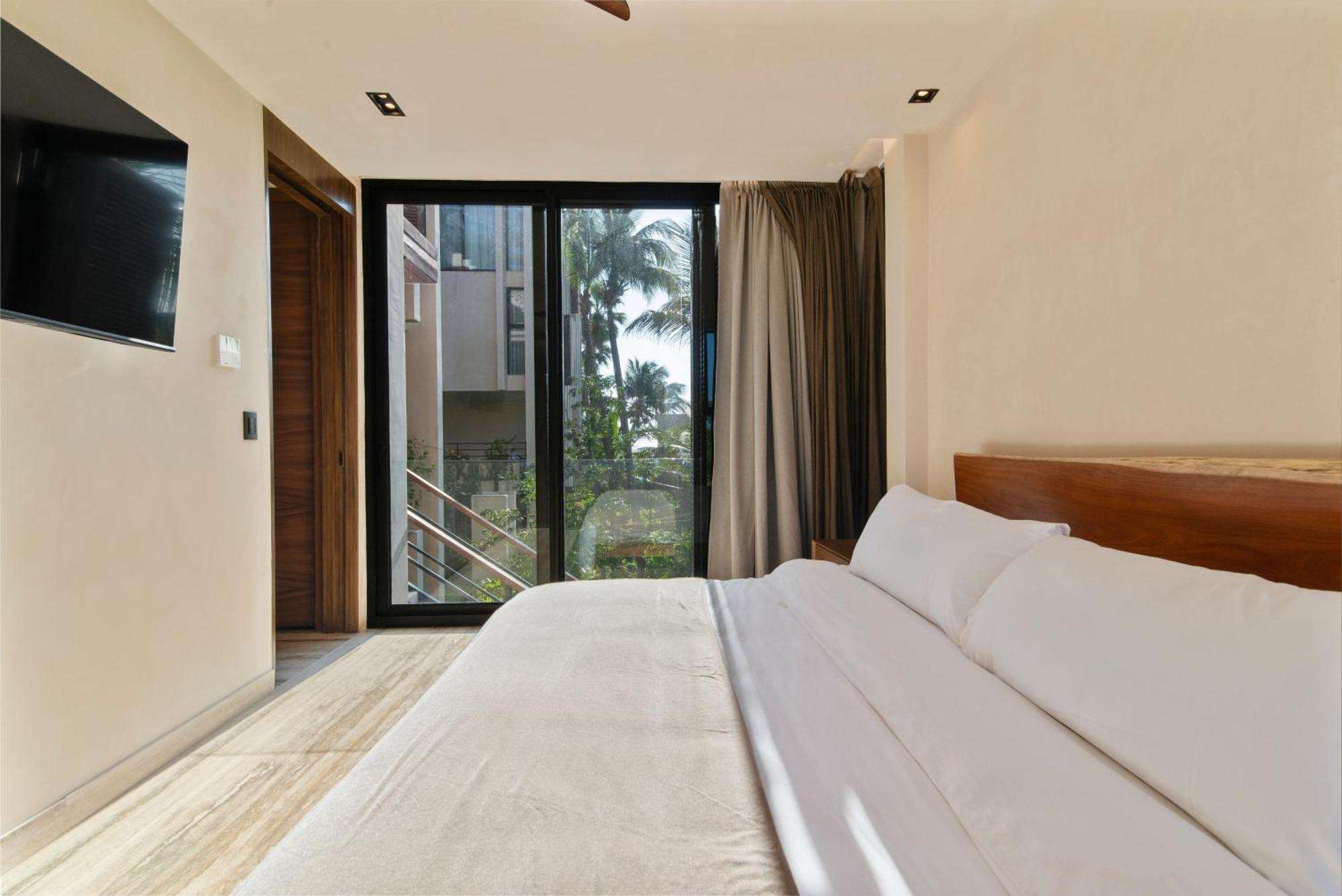 Front Luxury In Apartment *