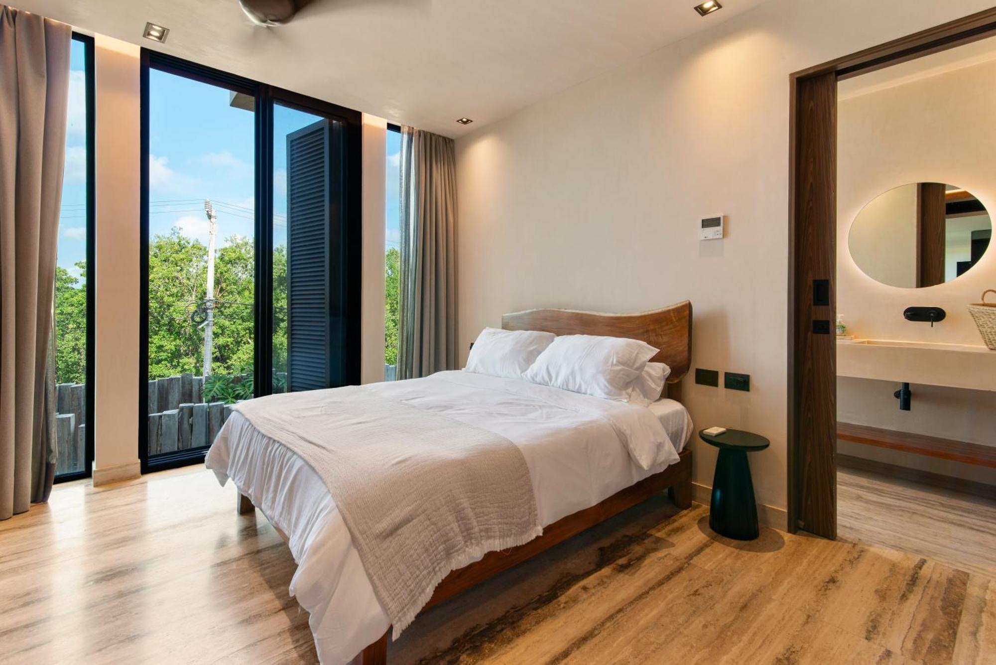 Front Luxury In Tulum