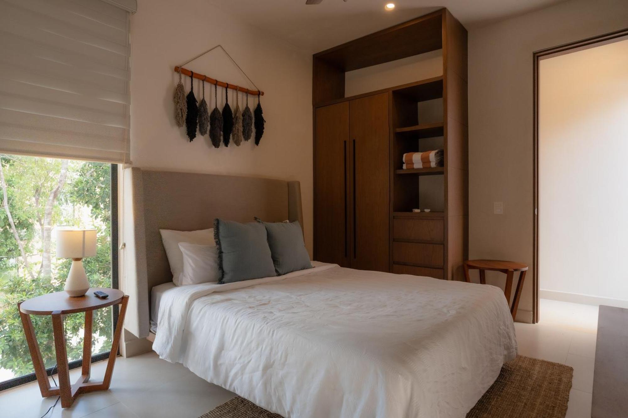 The Hibiscus House *