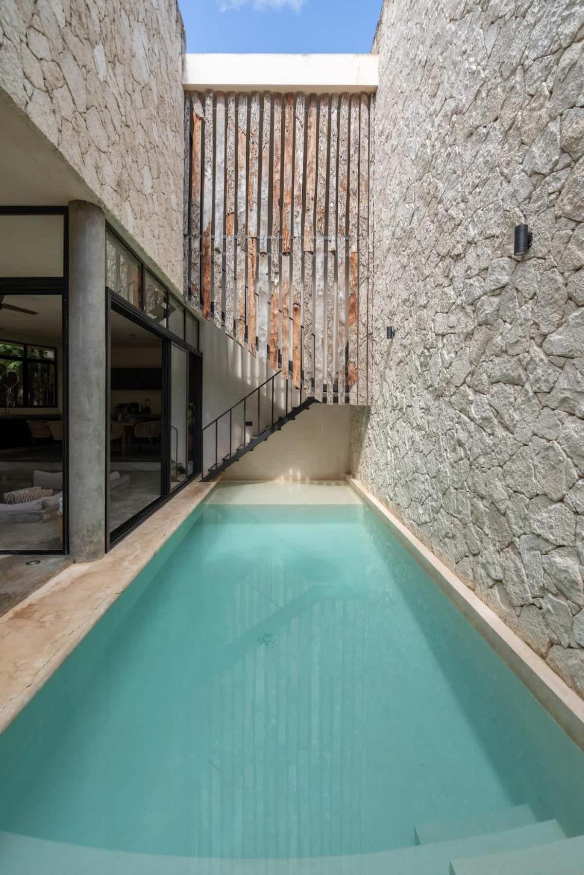 2 Tropical Bohemian Villas-2 Priv Pool-bbq 3a-3b
