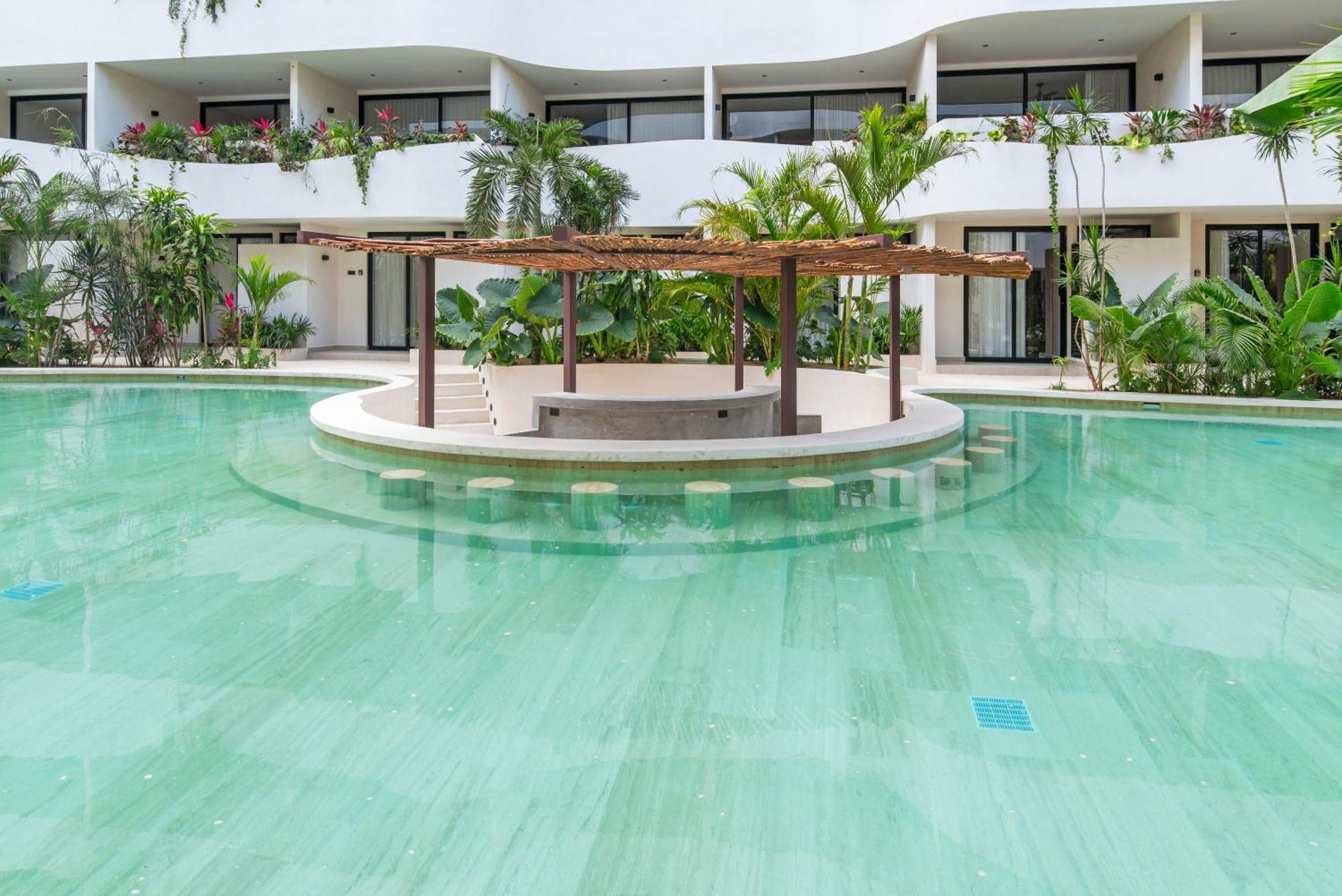 Guest - Elements Hotel