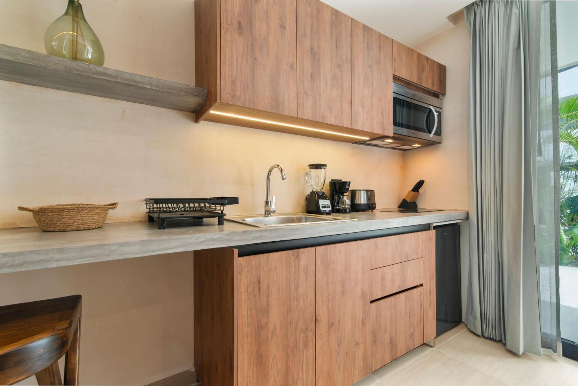 Guest - Elements Hotel 4*