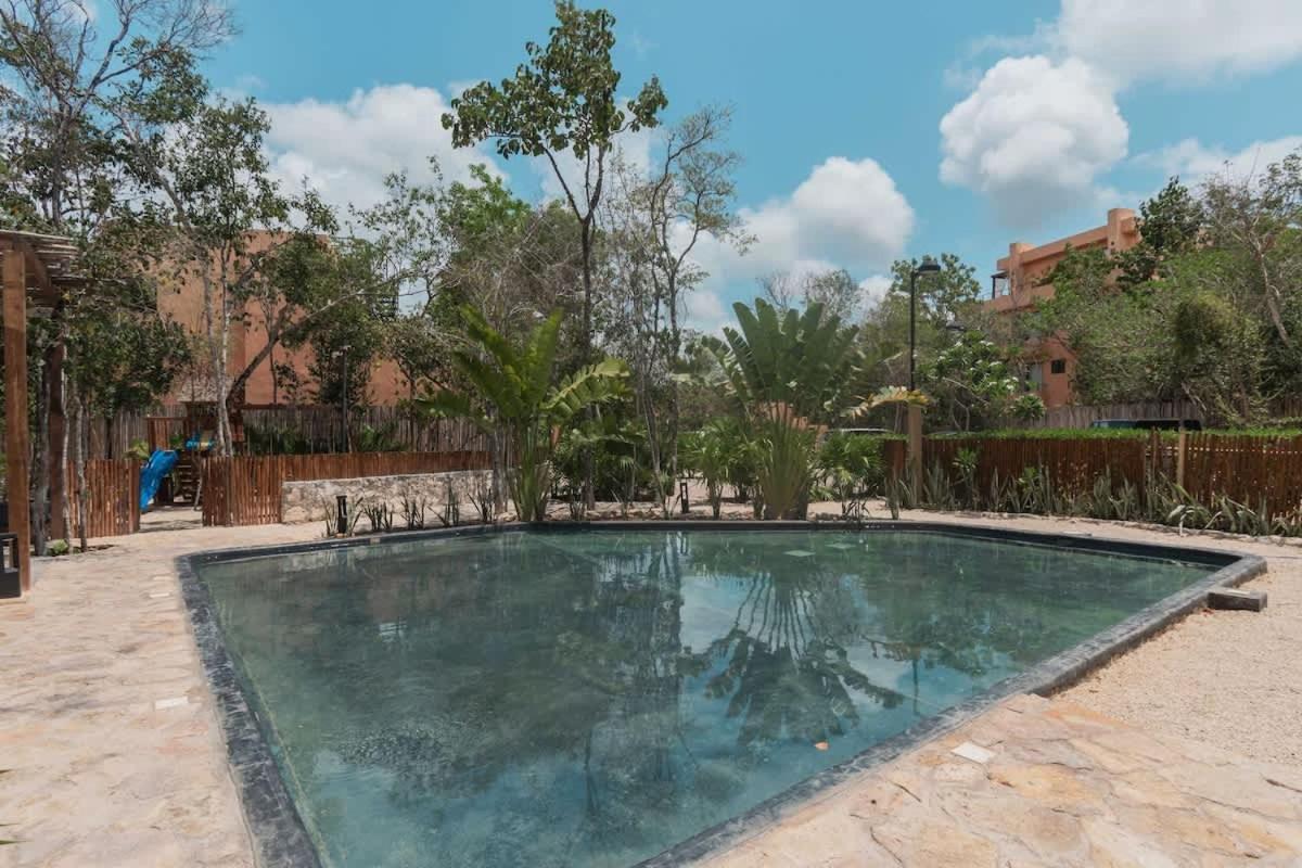 Stylish Duplex Lower Level 2-br Wifi Pool Gym Apartment Tulum