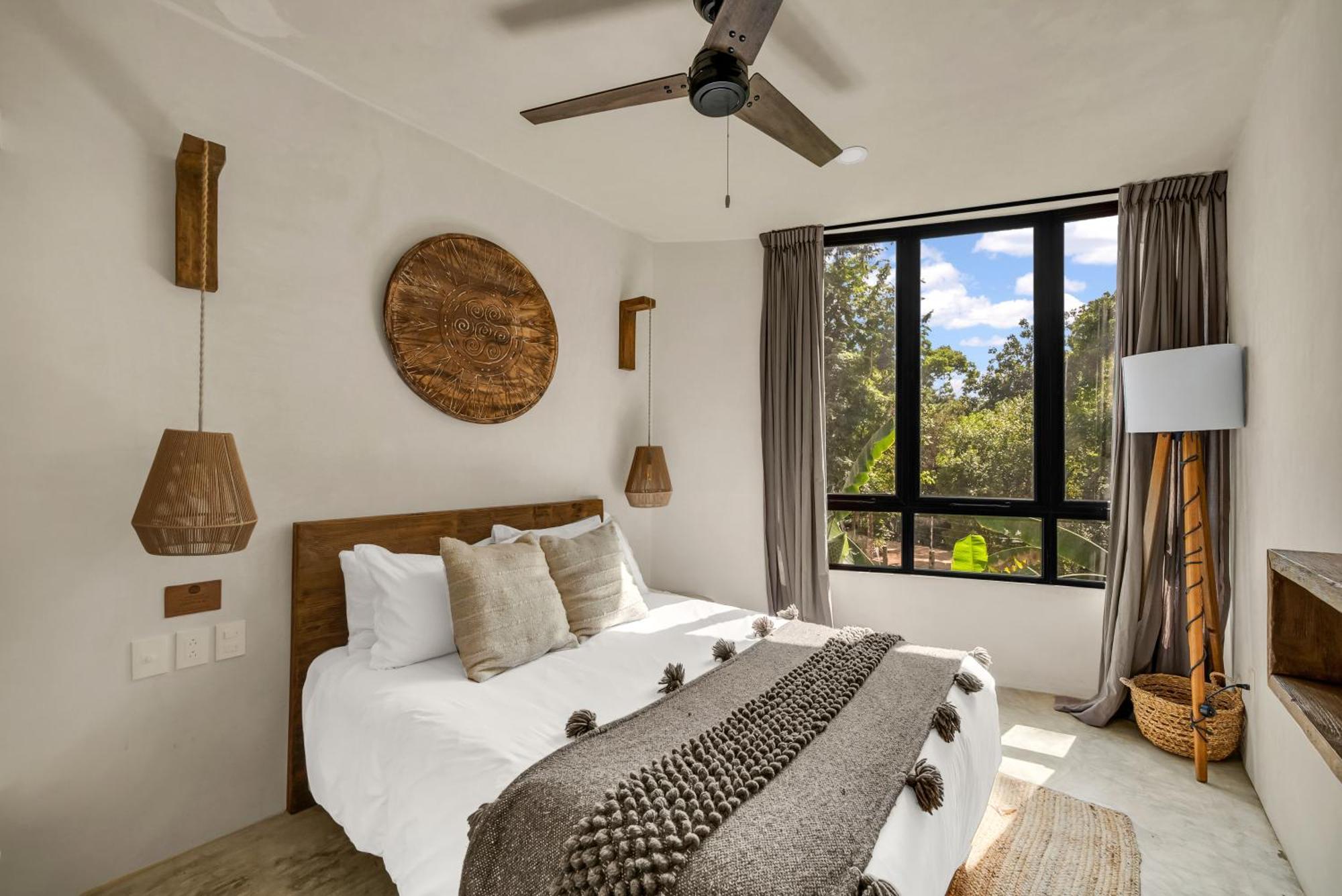 2 Tropical Bohemian Villas-2 Priv Pool-bbq 3a-3b *