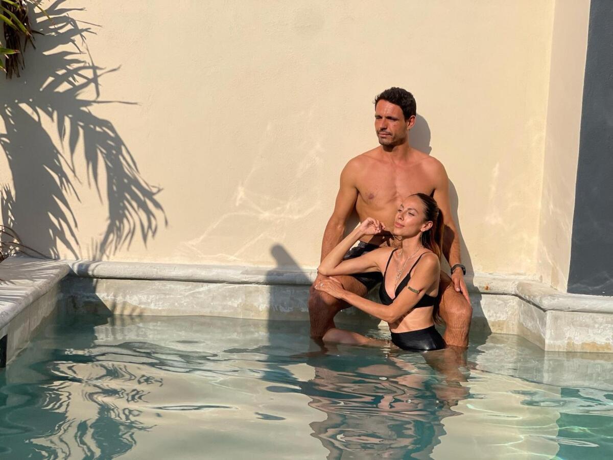 Flirt And Chill Sunrise Haven