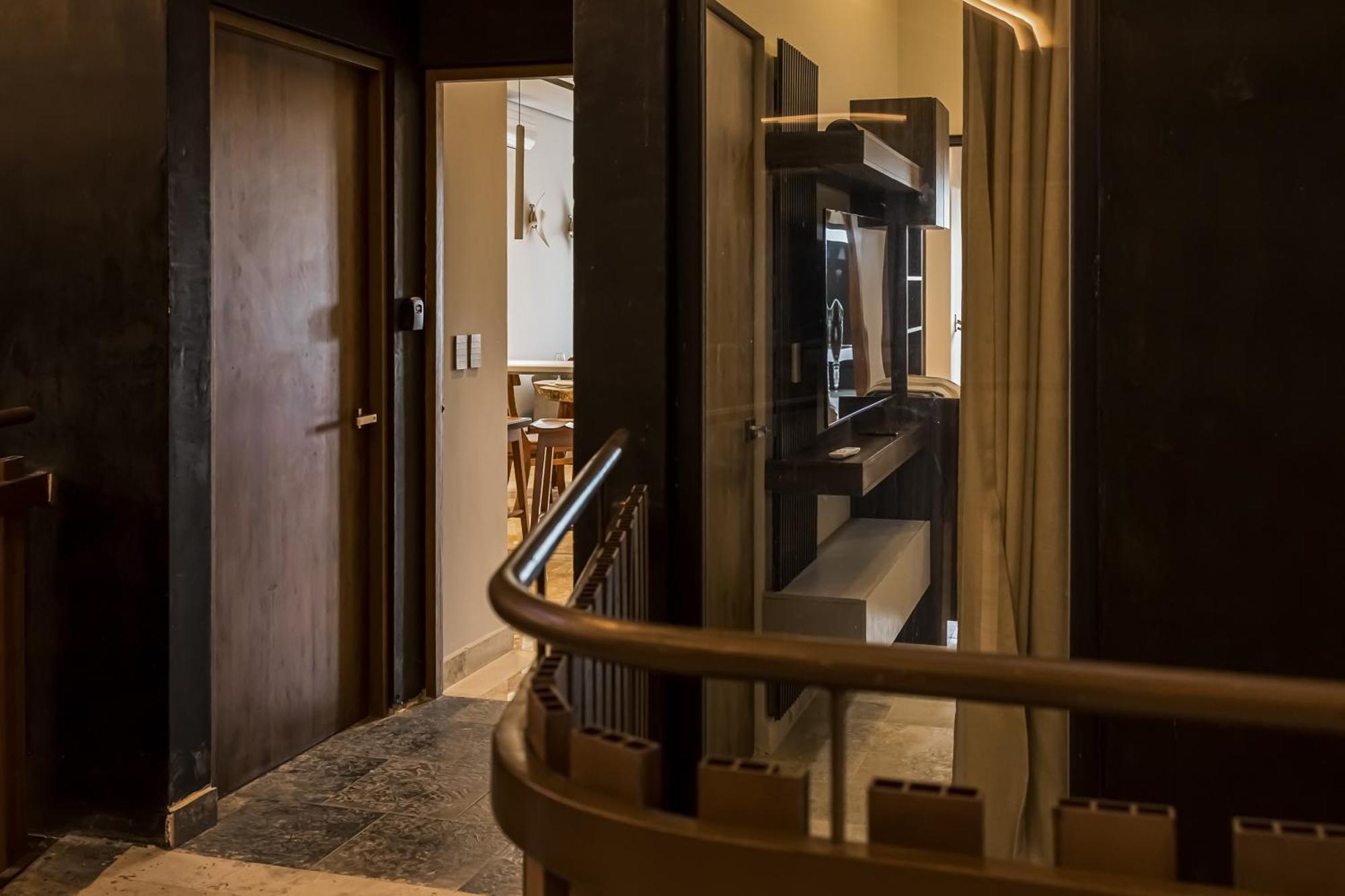 Apartment Breeze Oasis C- 203 *