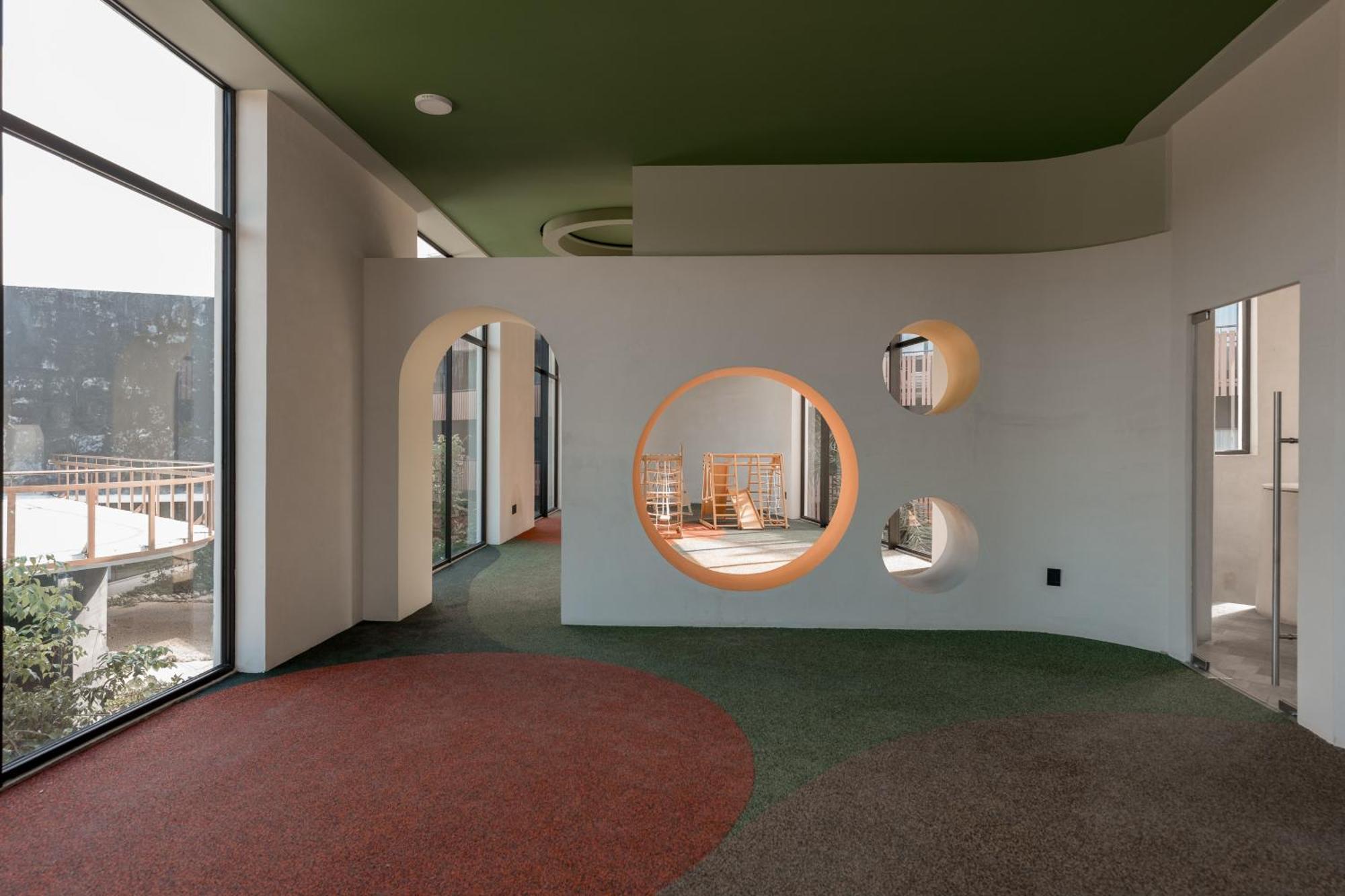 Breeze Oasis C- 203 *