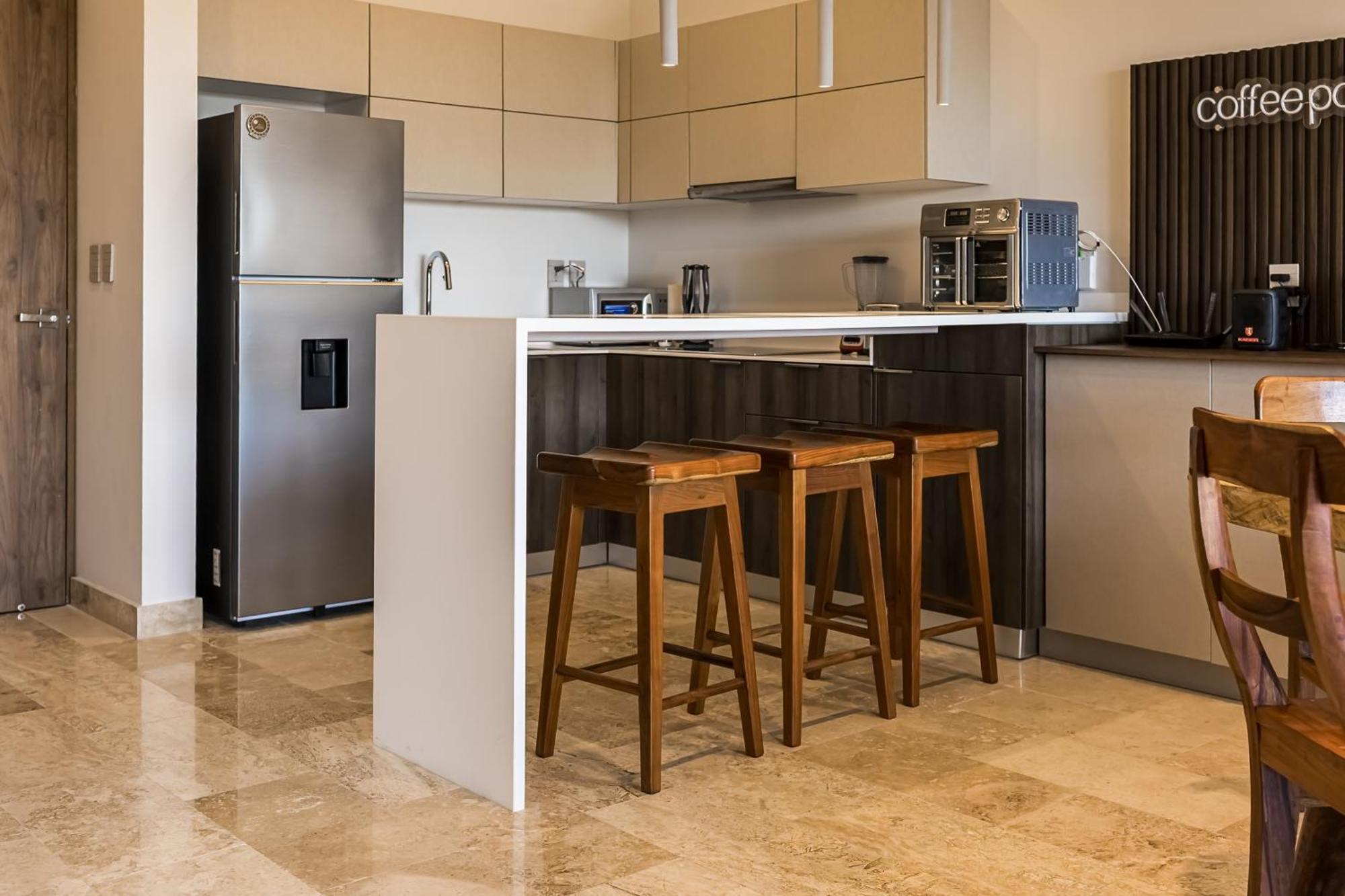 Breeze Oasis C- 203 Apartment *