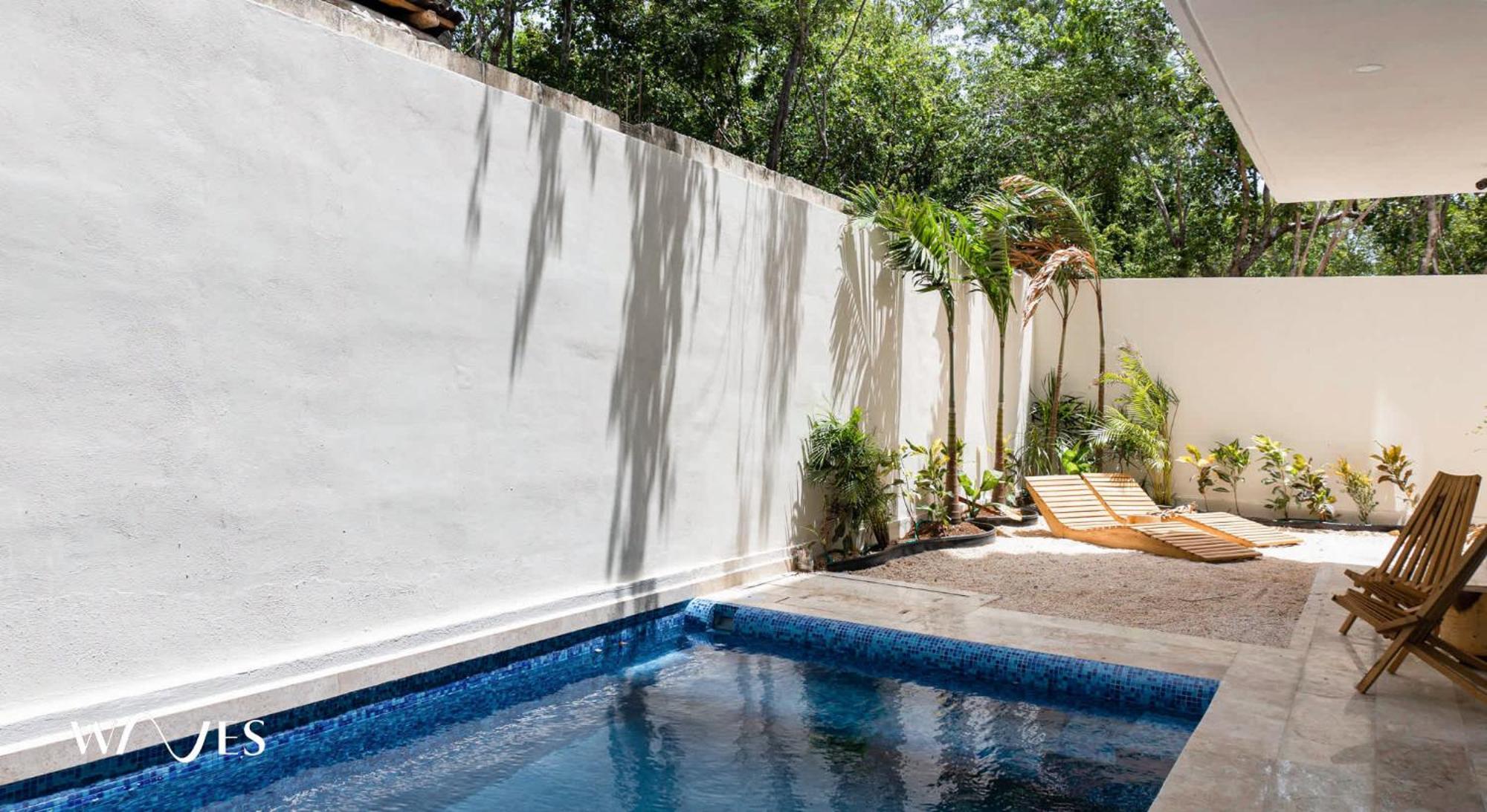 Holiday home Modern 1br With Private Pool And Surround Speakers