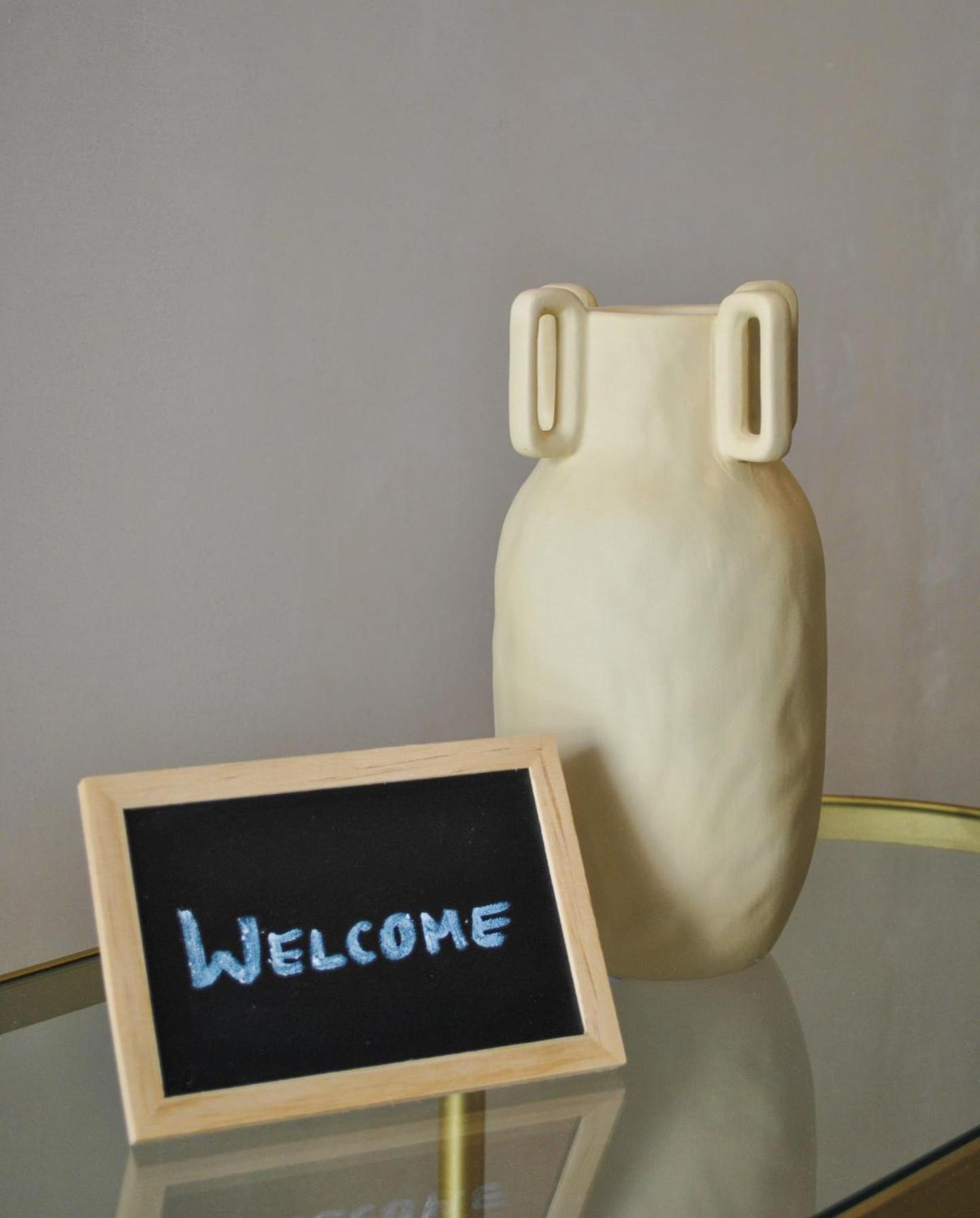 Upscale Desirable Location Apartment