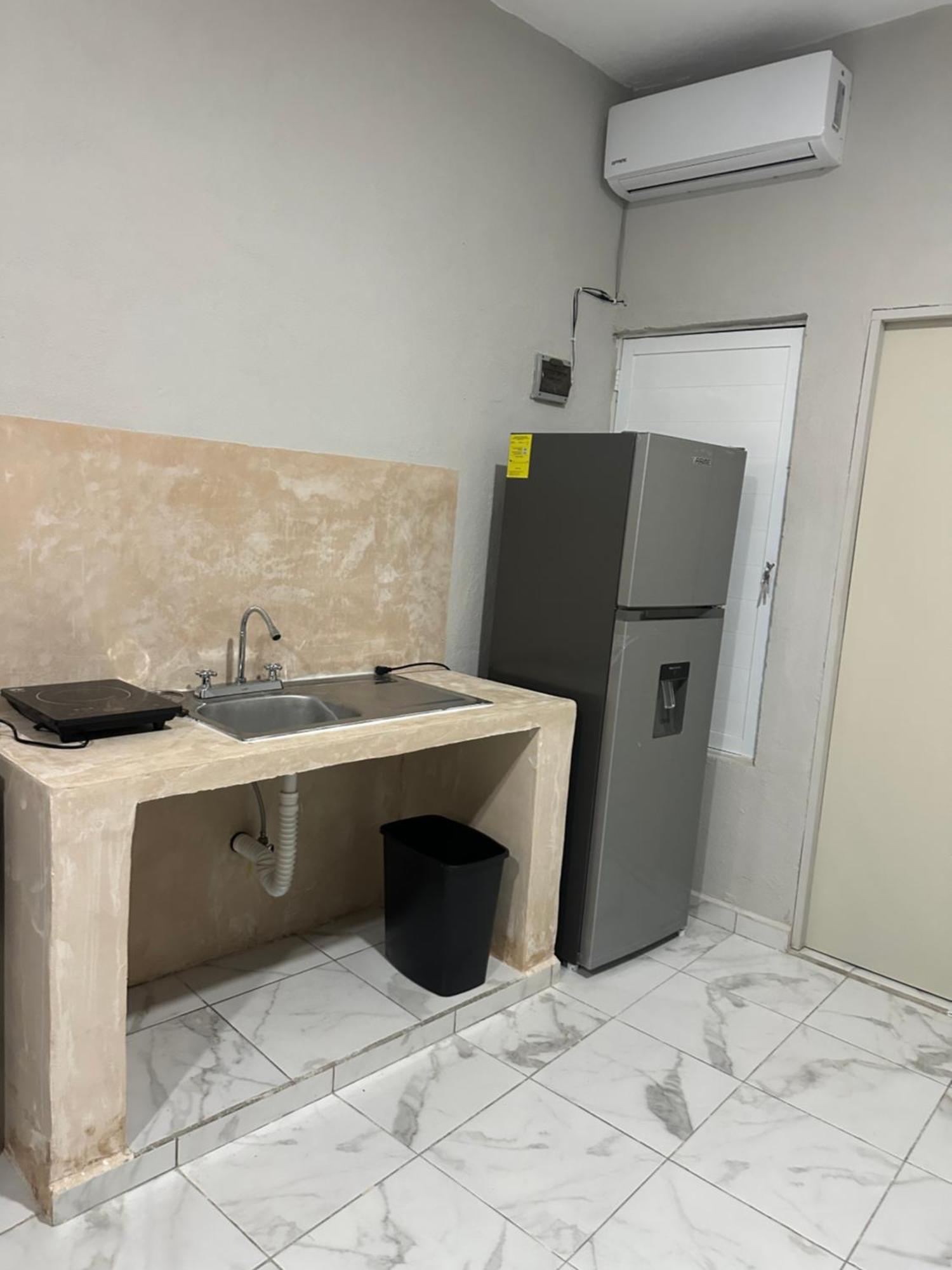Alcoby Hostel