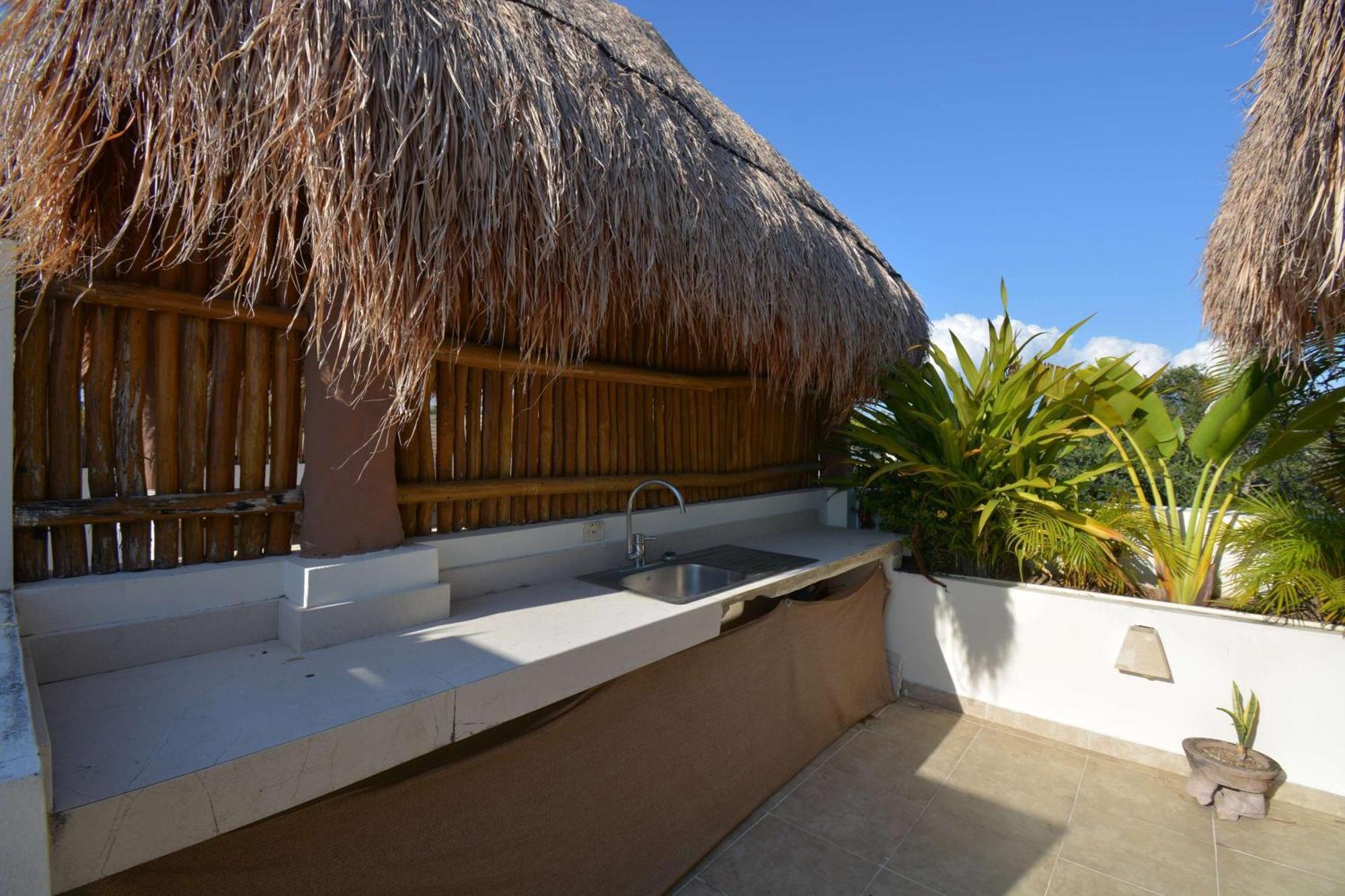 Peaceful Penthouse Private Rooftop With Jacuzzi Tulum