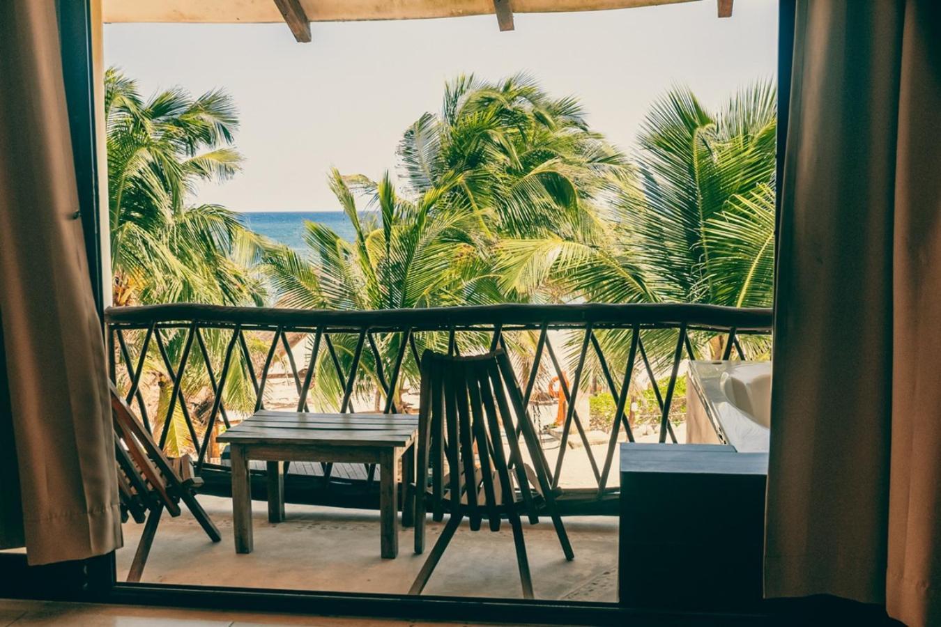 Hotel Mia Beachfront - Ocean View And Club Tulum